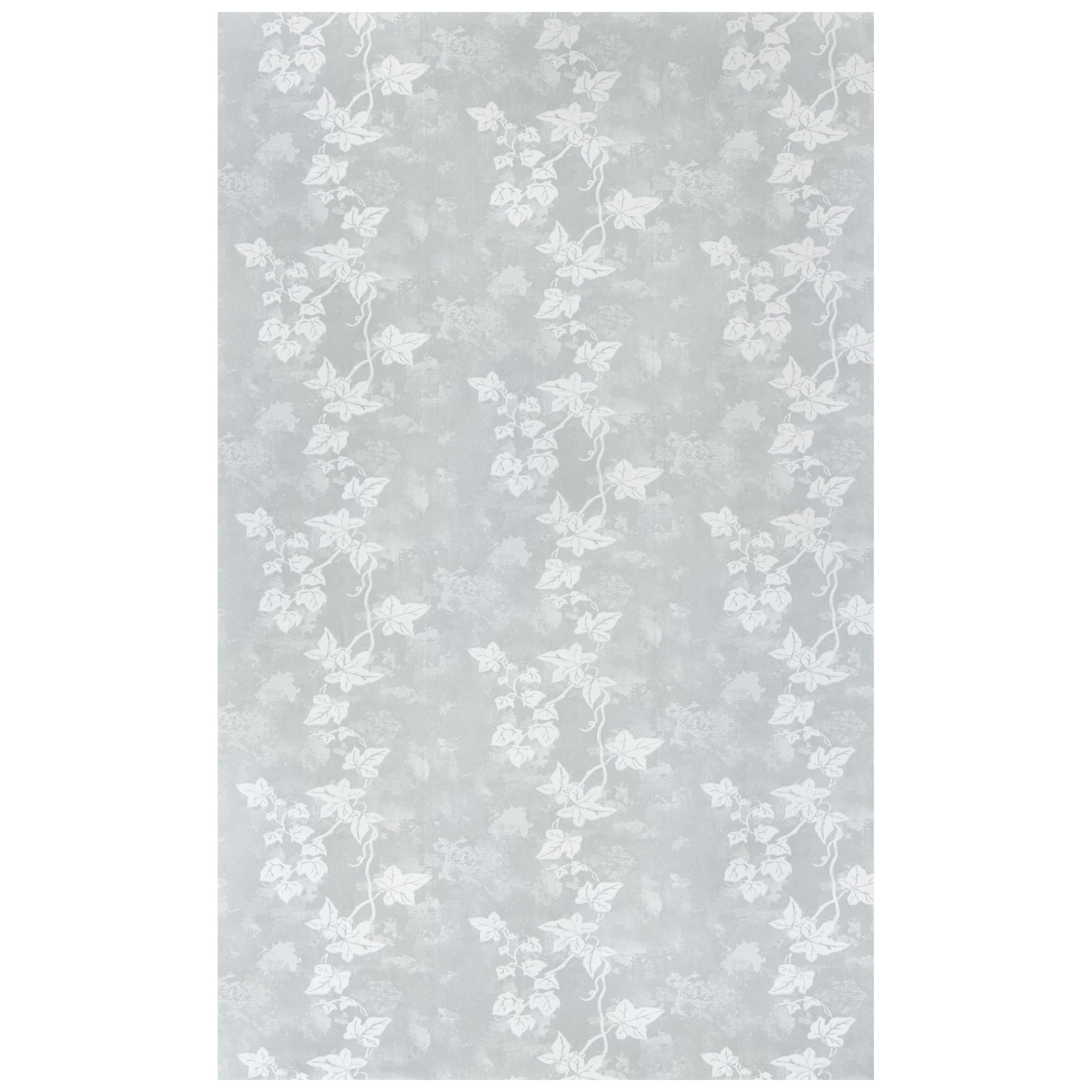 'Ivy' Contemporary, Traditional Wallpaper in Aged Grey For Sale