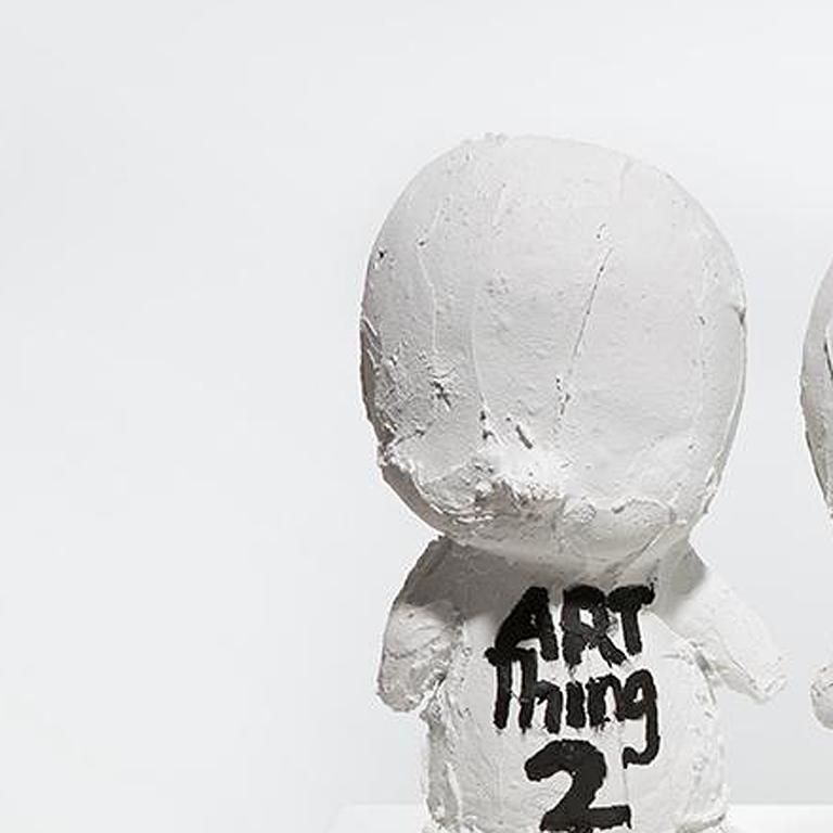 Sculpture of two human figures: 'Art Thing 1 & 2' - Gray Figurative Sculpture by Ivy Naté