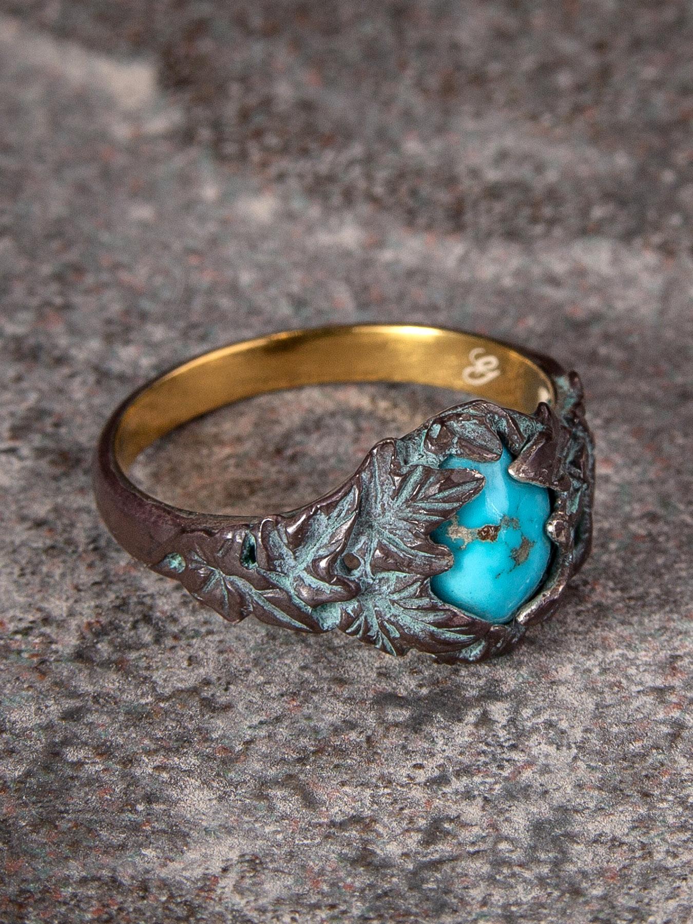 Bague en or patiné avec turquoise en forme de lierre, style ancien en vente 7