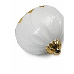 Aplique de pared Ivy & Seed en blanco y dorado (US)
