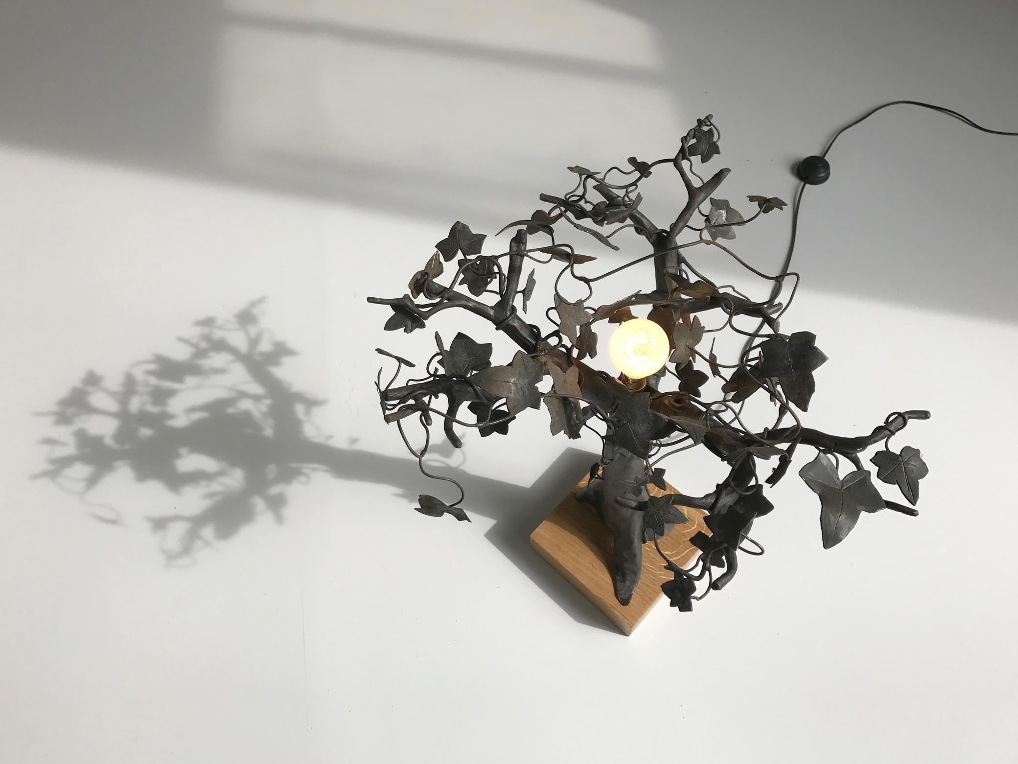 Métal Sculpture lumineuse en métal, arbre de lierre, 1960 en vente
