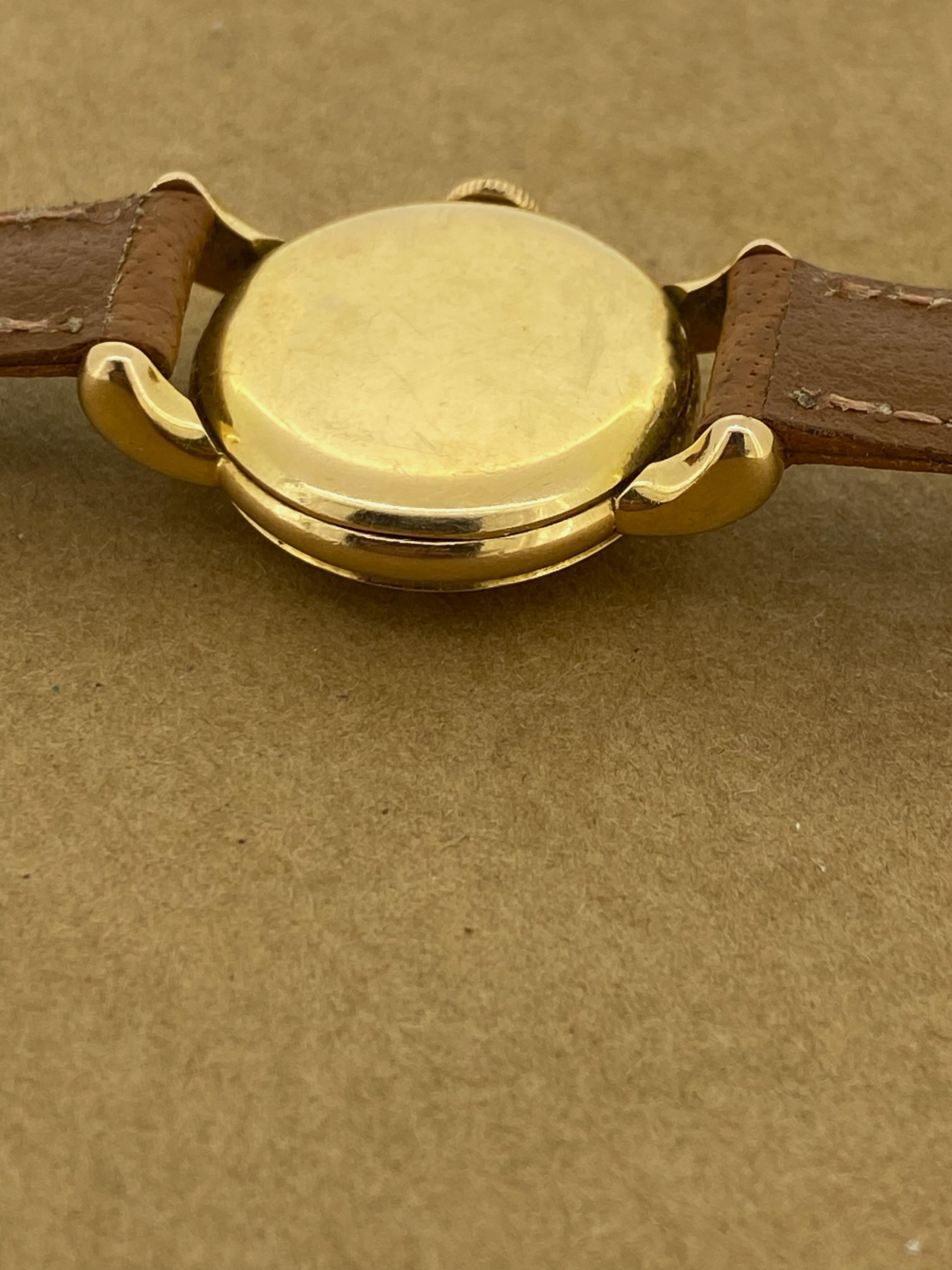 IWC 18K Rose Gold Vintage c1950's Manual 17 Jewell Hooded Lugs 21mm Ladies Watch in vendita 2