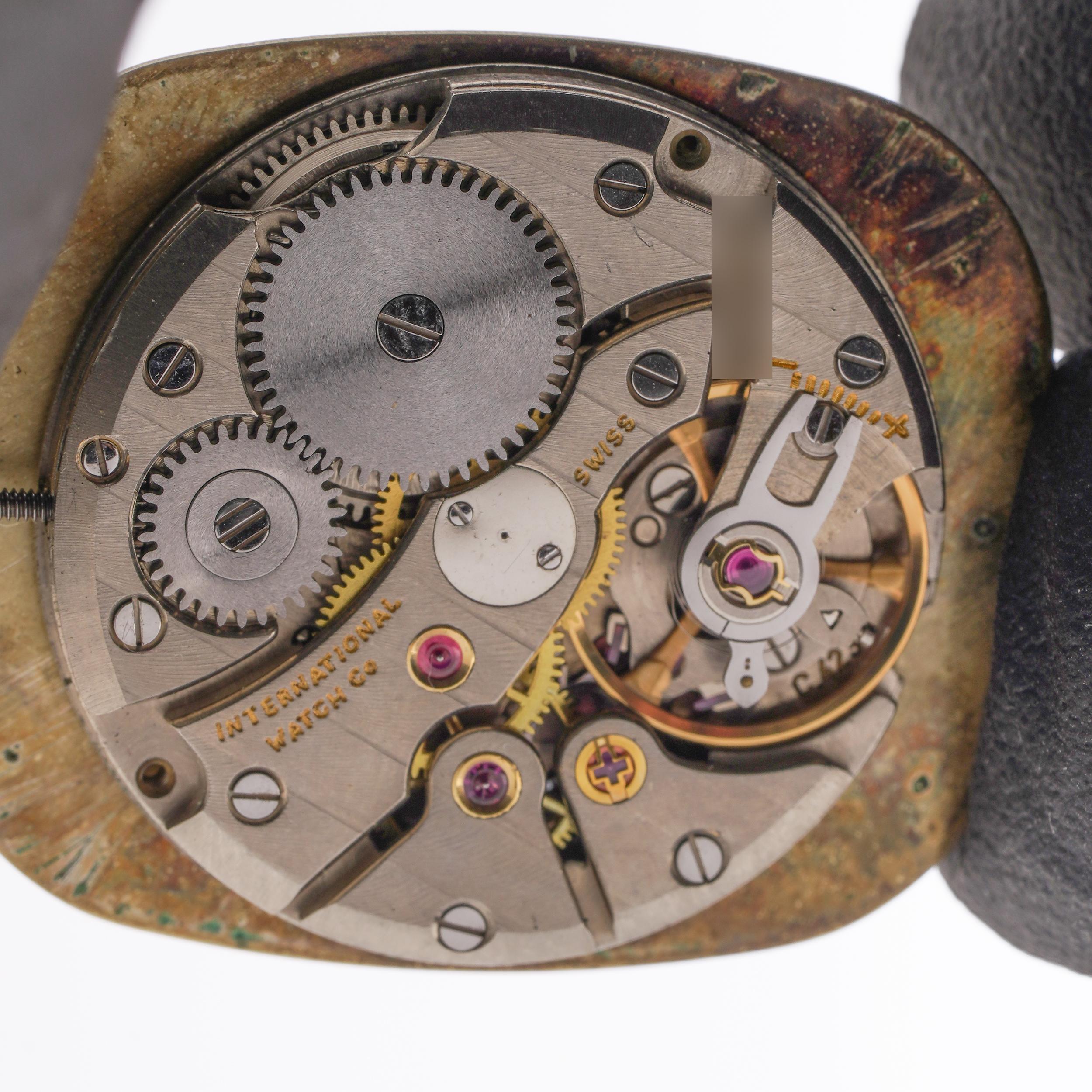 IWC 18k. yellow gold men's manual winding wristwatch, 1980's  For Sale 5