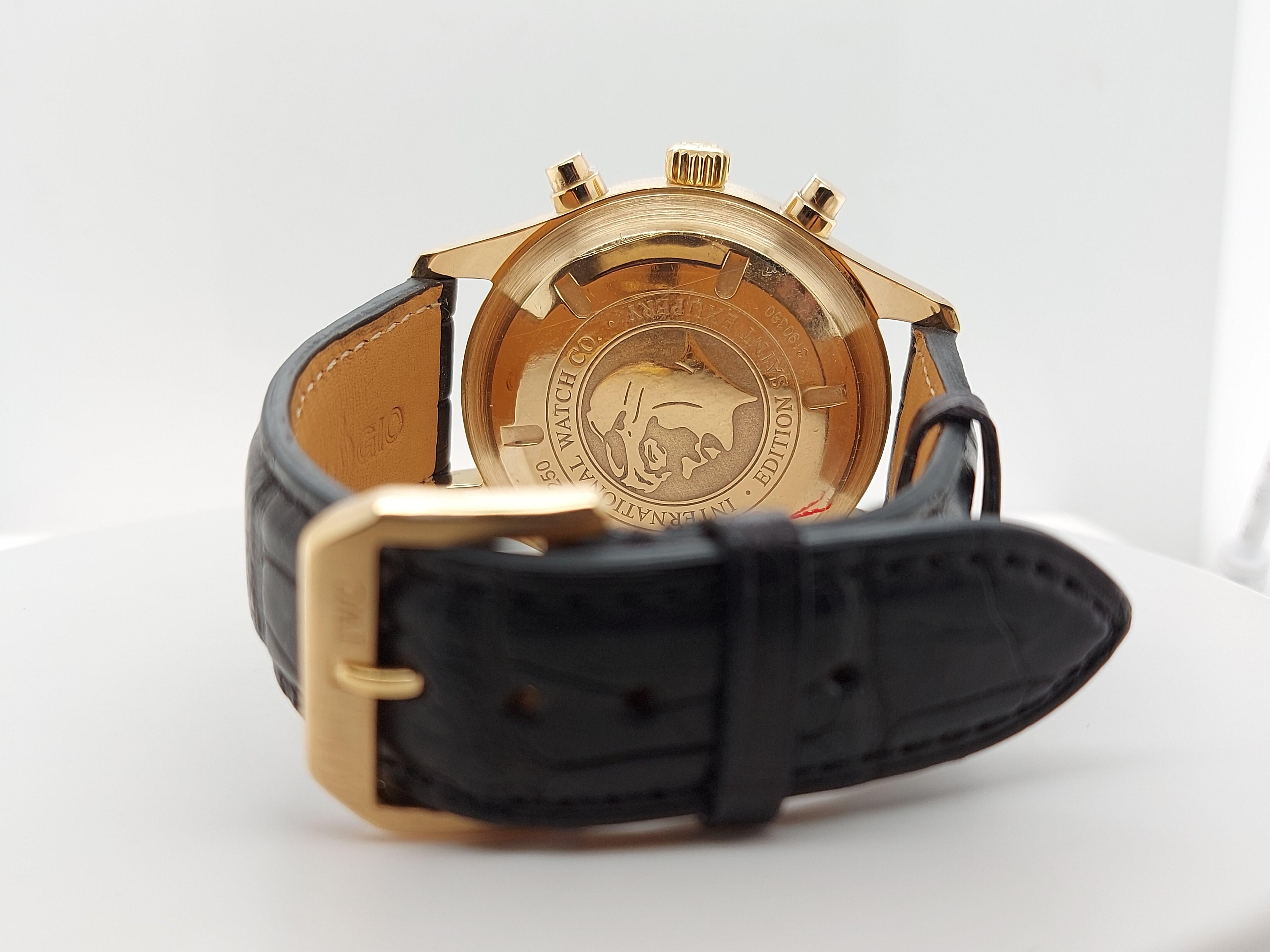 Montre-bracelet chronographe pilote Antoine Saint Exupéry en or 18 carats, édition limitée IWC en vente 4
