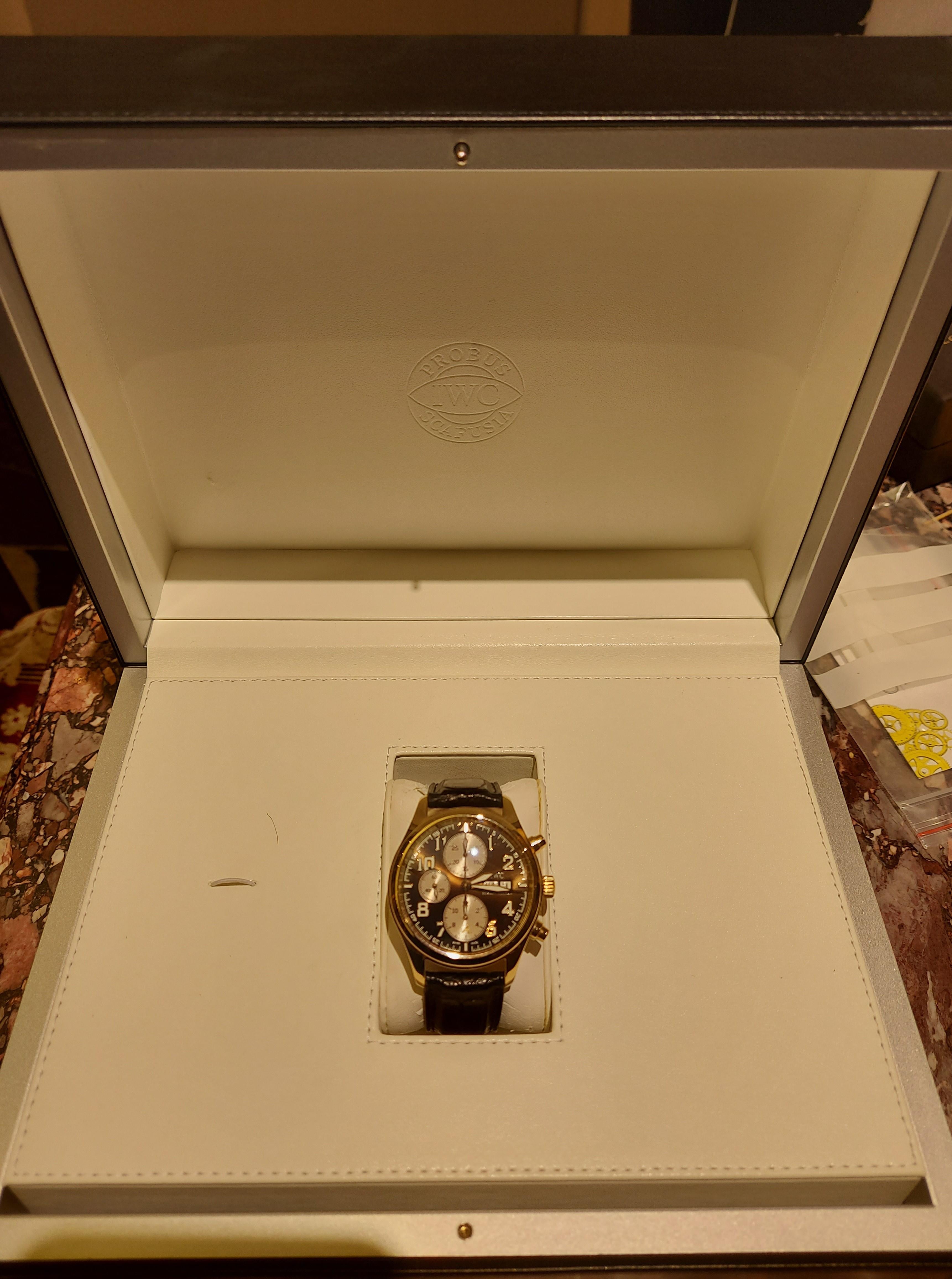 IWC 18kt Gold Limited Edition Antoine Saint Exupéry Pilot Chronograph Wristwatch For Sale 7