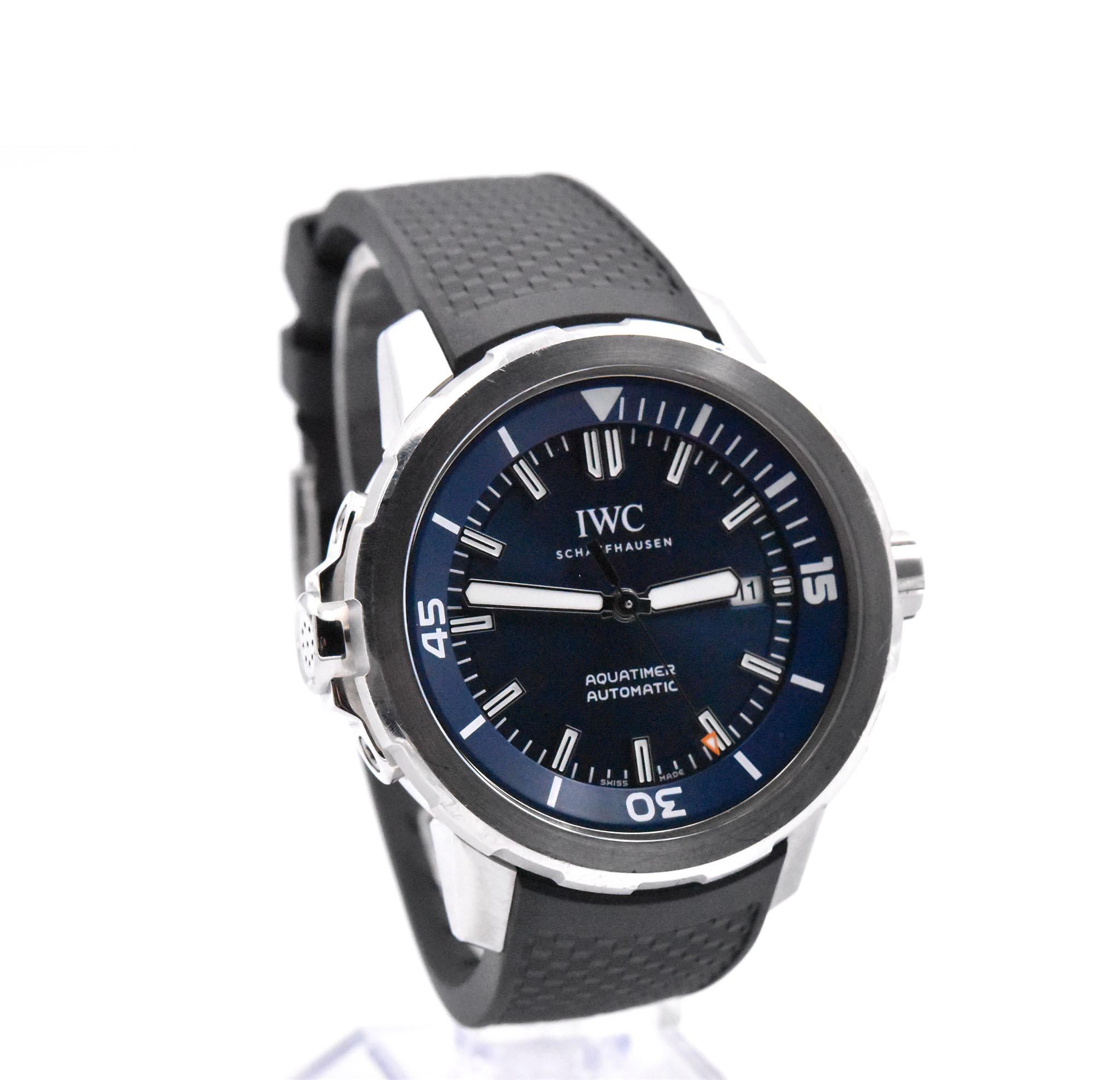 Movement: automatic caliber 30120
Function: hours, minutes, seconds, date
Case: 42mm stainless steel case, sapphire crystal, screw down crown
Band: black rubber IWC bracelet with quick-change system
Dial: Blue dial with luminescence
Reference #: