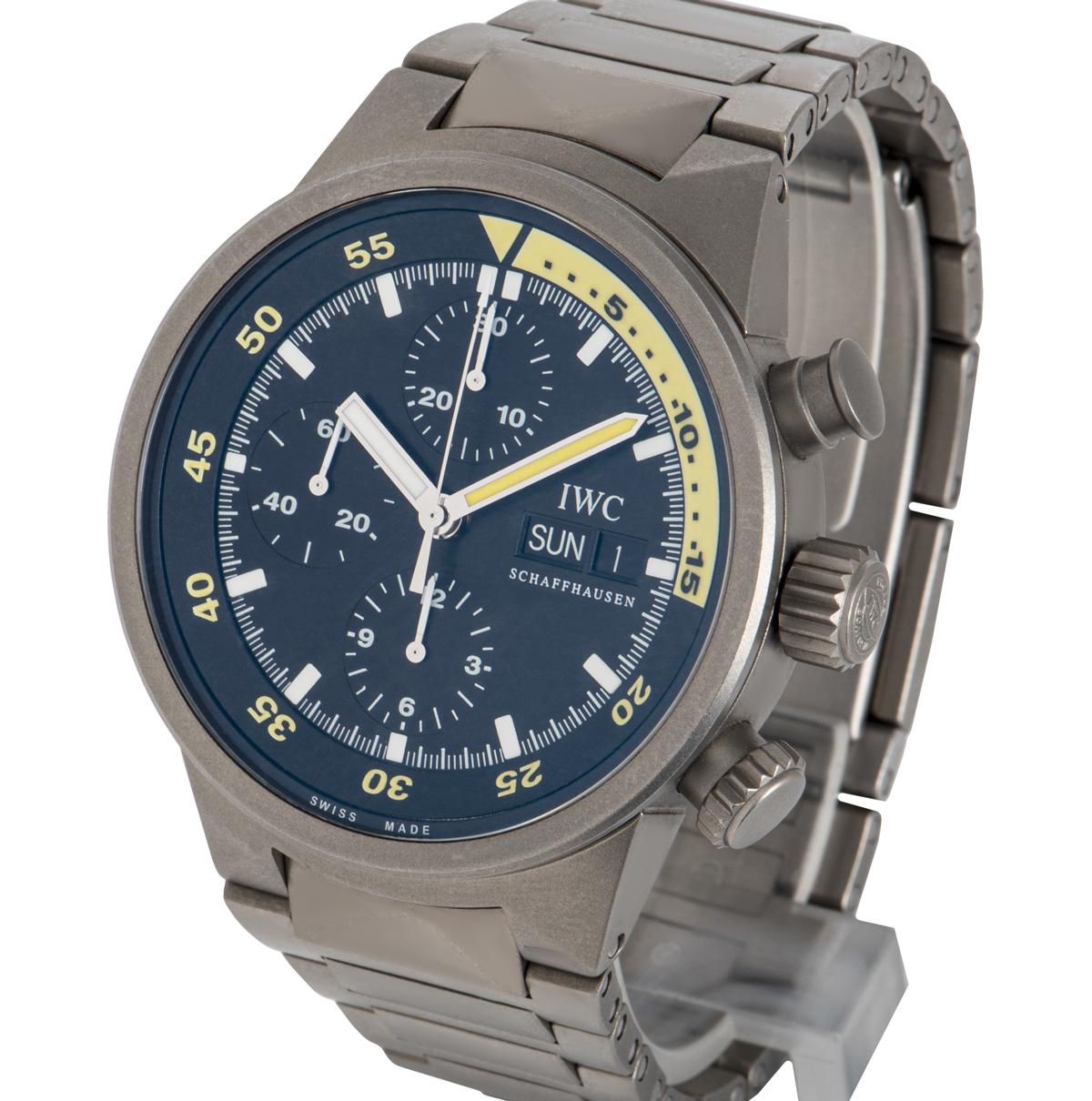Montre IWC Aquatimer Chronograph Titanium IW371903 Excellent état à Mayfair, London, London