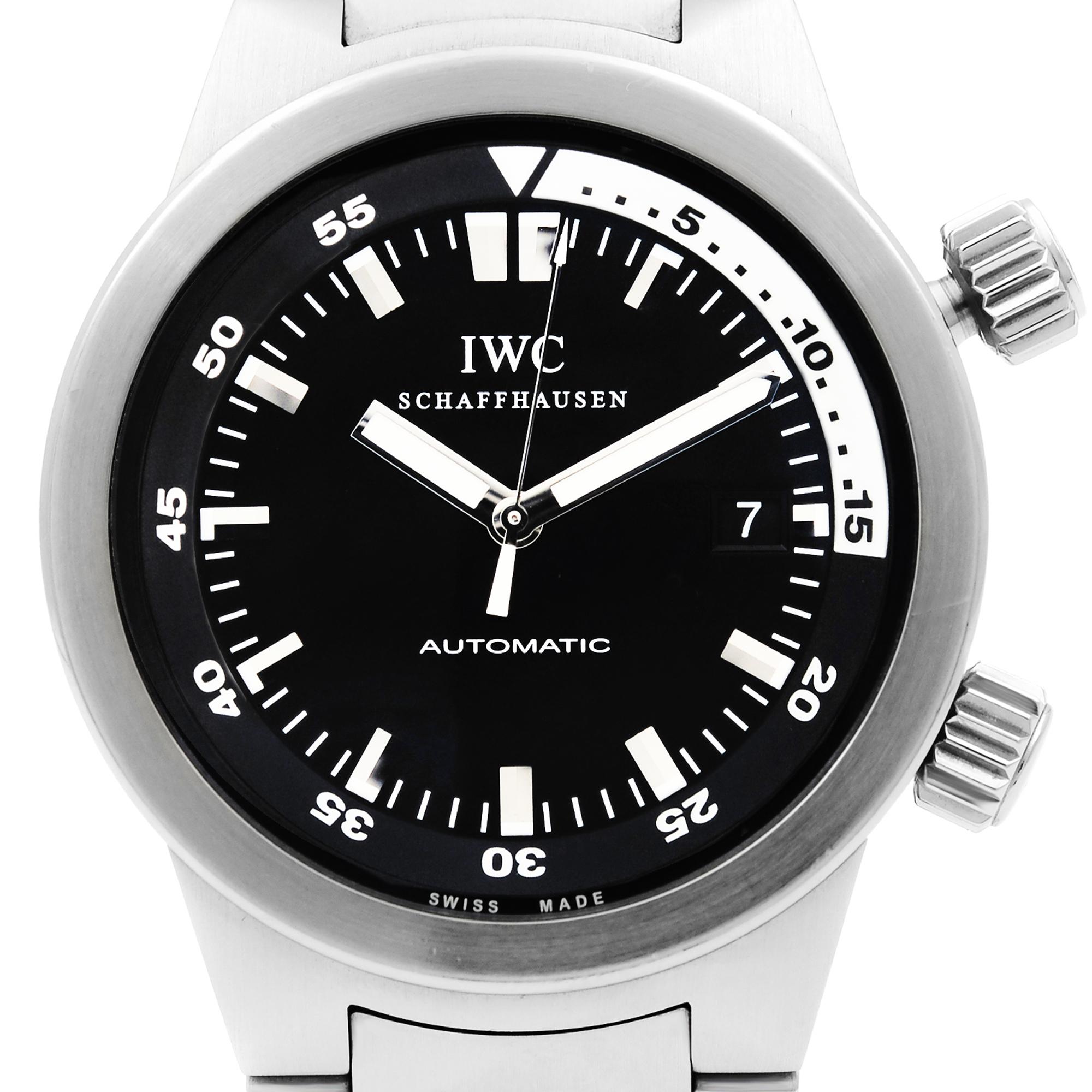 This pre-owned IWC Aquatimer IW354805 is a beautiful men's timepiece that is powered by a mechanical (automatic) movement which is cased in a stainless steel case. It has a round shape face, rotational inner bezel dial, and has luminescent sticks