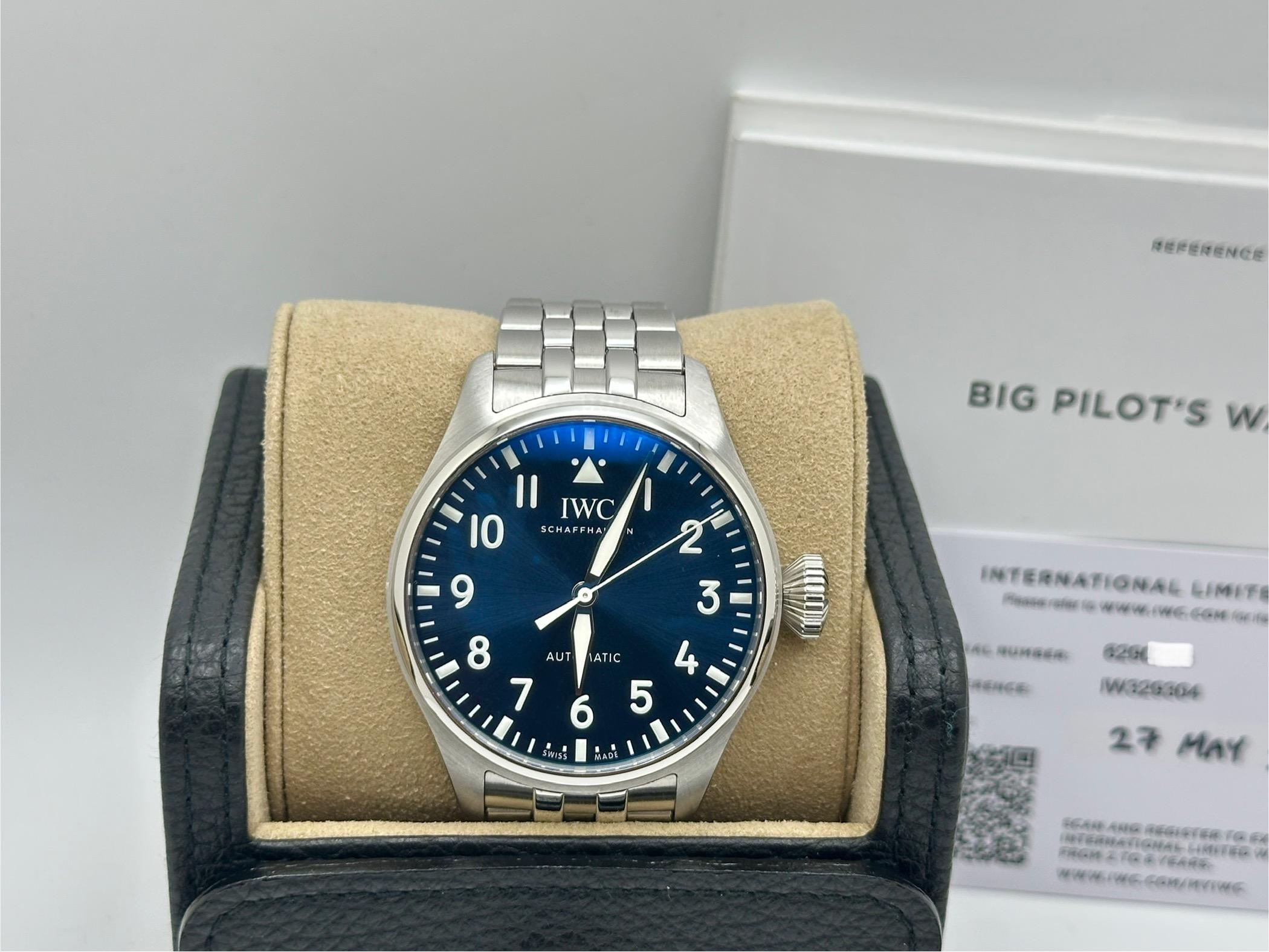 Reloj de Aviador IWC Big Pilot IW329304 43mm Esfera Azul Acero Inoxidable Caja Papel en Excelente estado para la venta en San Diego, CA