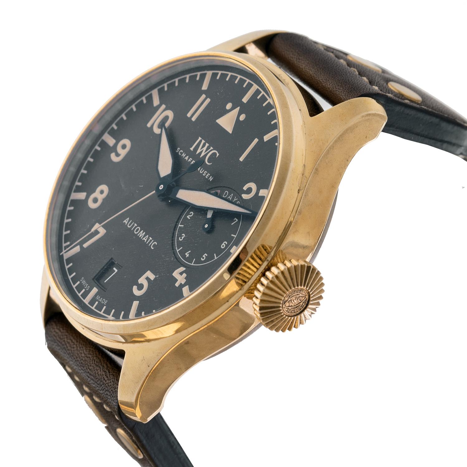 Pre-owned IWC Big Pilot's Watch Heritage (ref. IW501005), featuring a self-winding automatic movement; black dial with luminescence; power reserve subdial at 3 o'clock; date display at 6 o'clock; and 46.2mm, bronze case with a titanium case back on