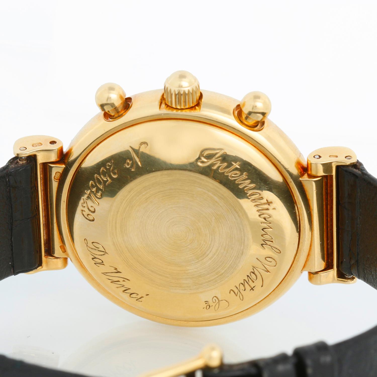 IWC Da Vinci  Perpetual Calendar Chronograph Yellow Gold Mens Watch IW375003 In Excellent Condition In Dallas, TX