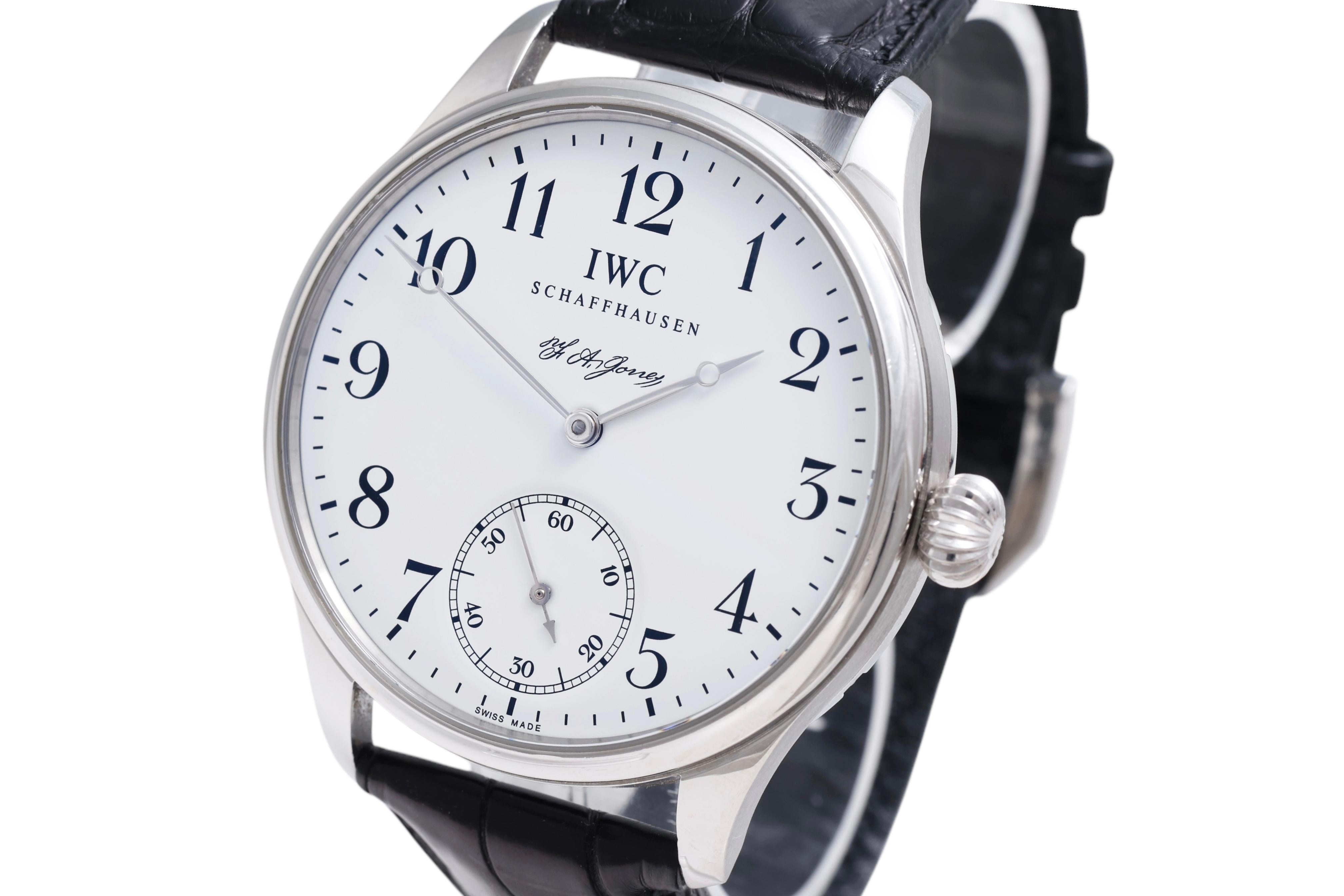 IWC F.A.Jones Portuguese Platinum limited edition wrist watchwith IWC certificate and IWC box.

A real collectors watch who keeps his beauty and value.

IWC Portuguese F.A. Jones gent’s watch, Model # IW544202.

Limited Edition of 500pc. 

Platinum