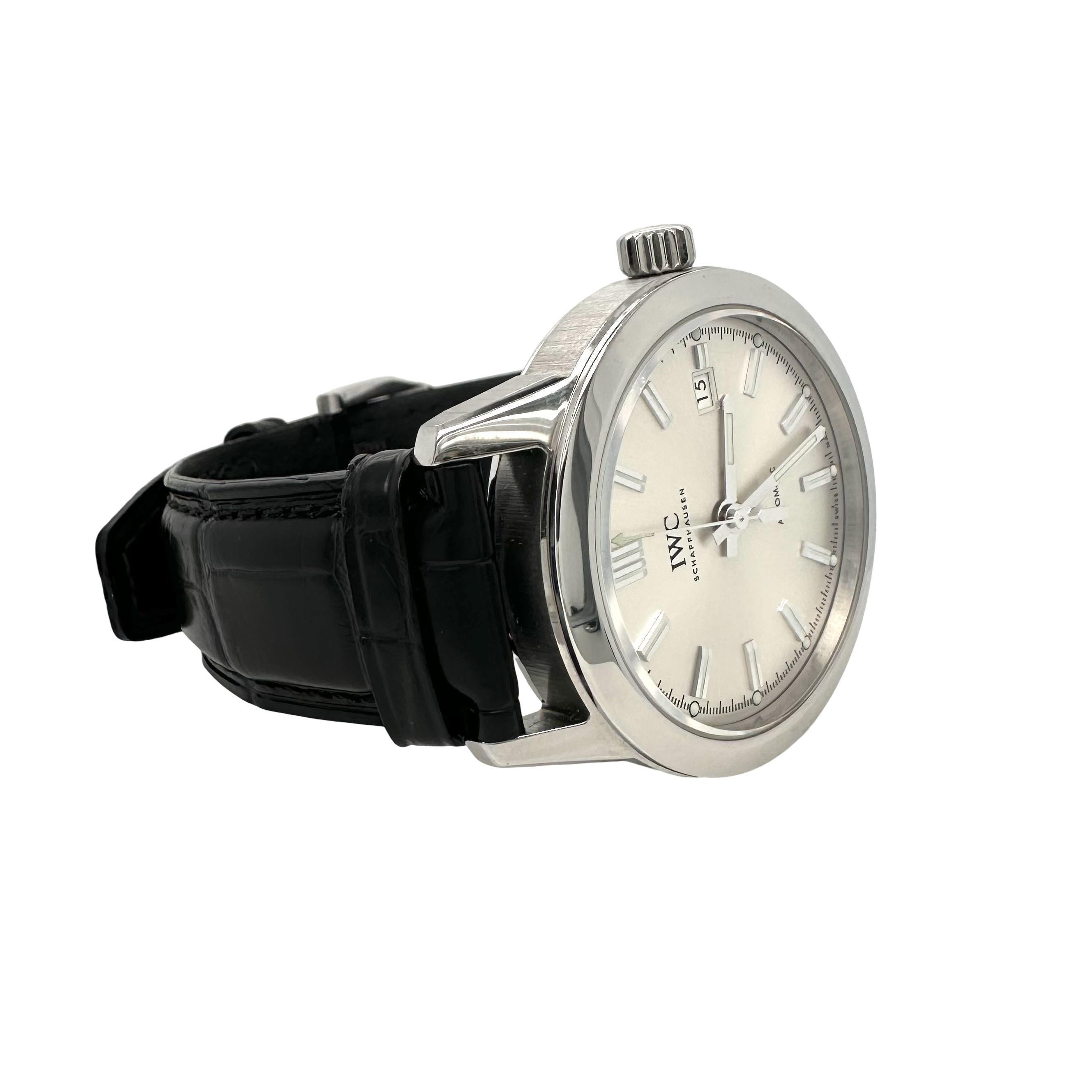 IWC Ingenieur IW357001 Stainless Steel Automatic 40mm Watch In Excellent Condition For Sale In Miami, FL