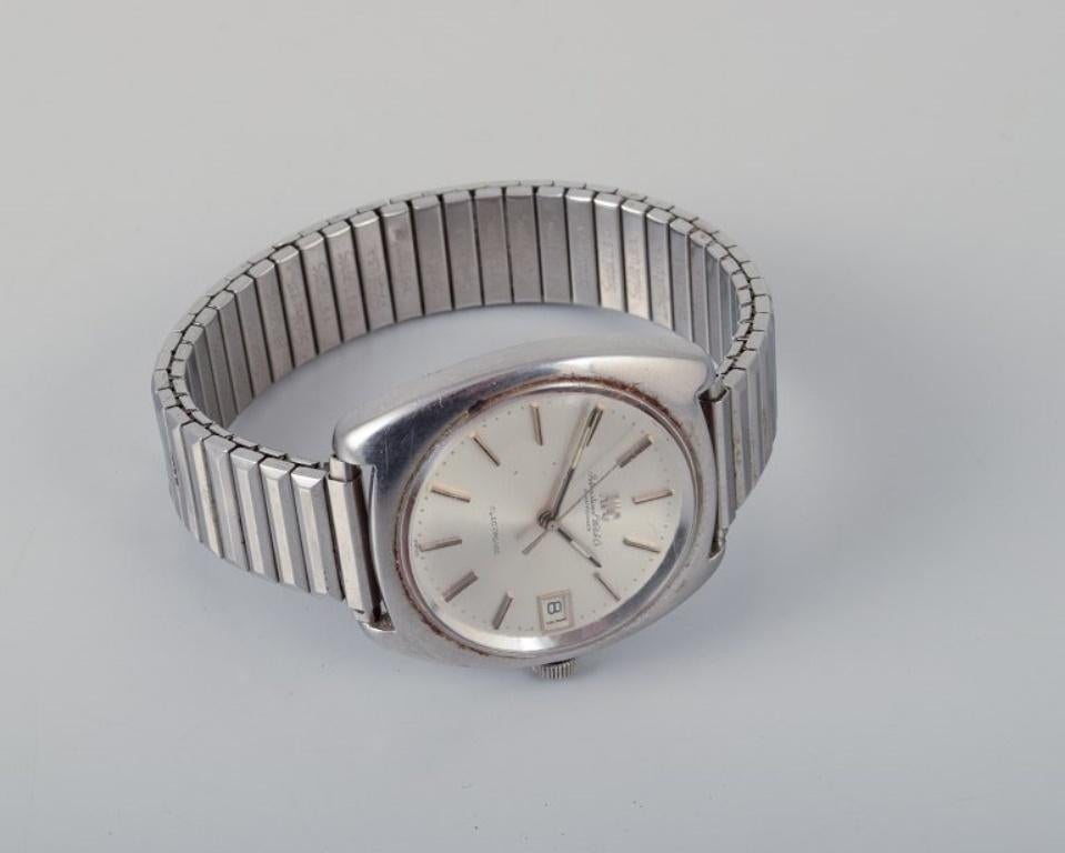 IWC (International Watch Company) men's wristwatch. Approximately 1970. In Good Condition For Sale In bronshoj, DK