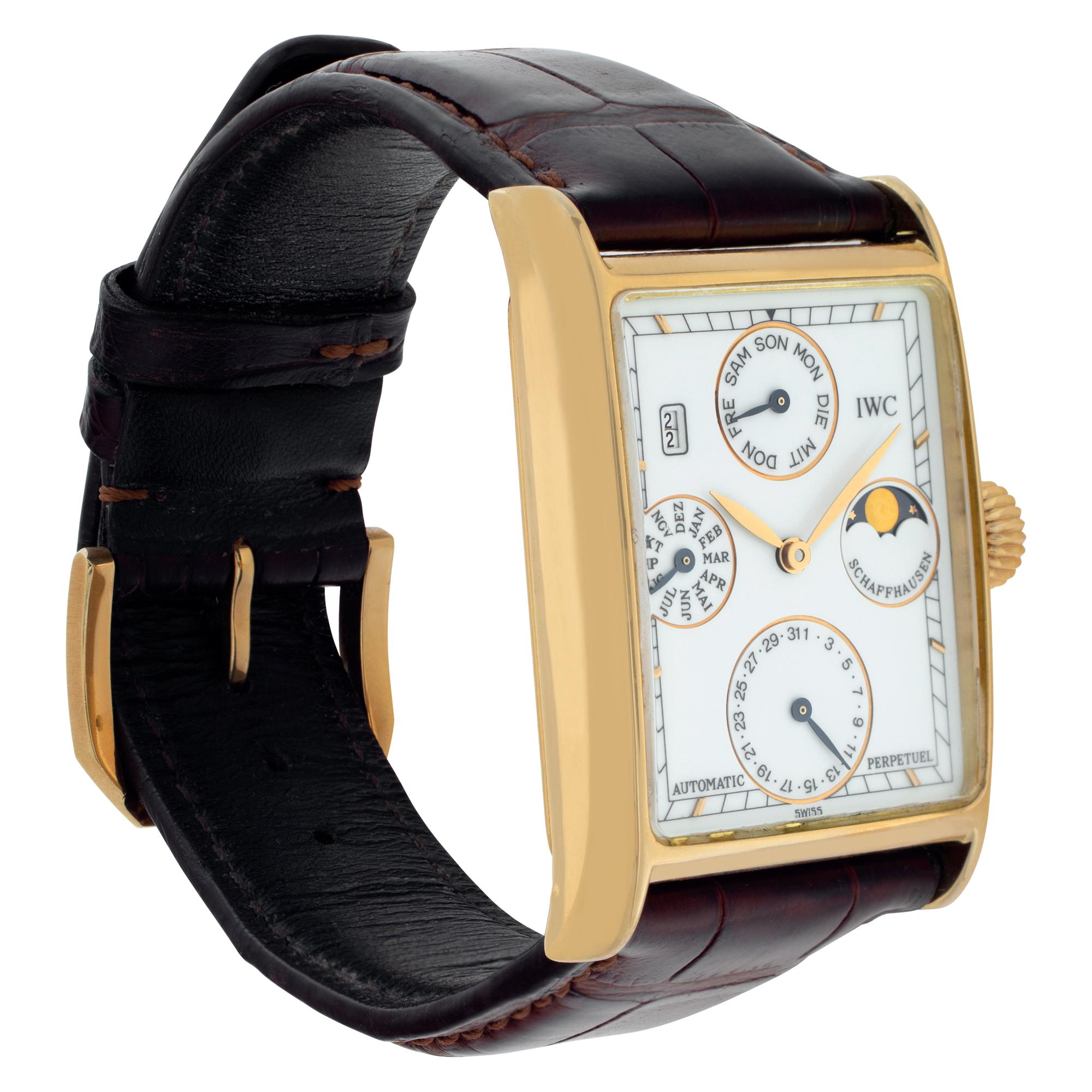 IWC Novecento Armbanduhr aus 18 Karat Gelbgold Ref 3545 im Zustand „Hervorragend“ im Angebot in Surfside, FL