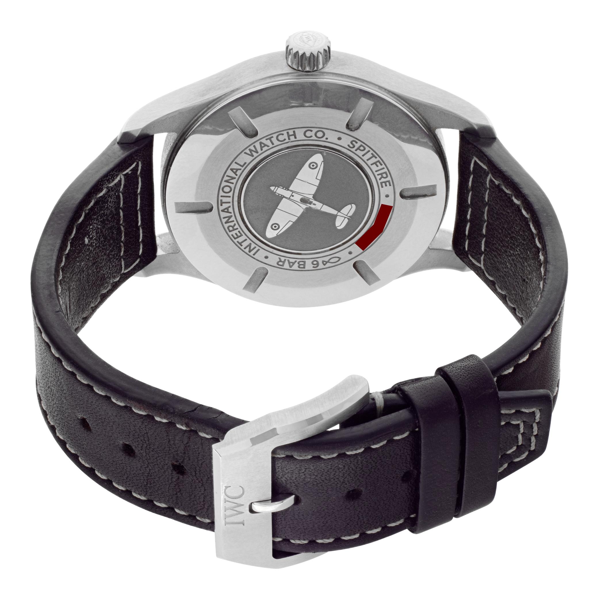 Men's IWC Pilot 39mm IW326801