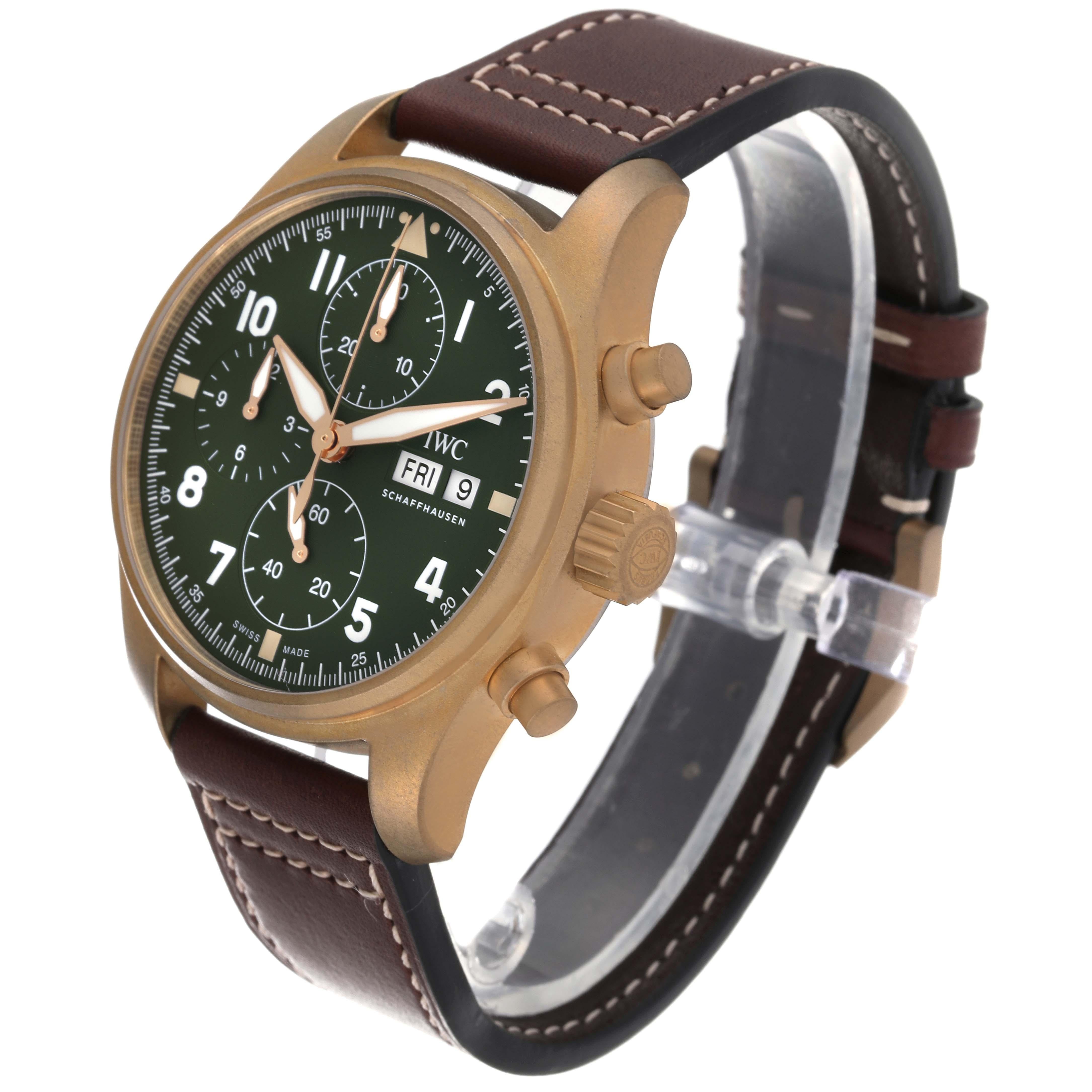 IWC Pilot Chronograph Spitfire Bronze Herrenuhr IW387902 Ungetragen im Angebot 1