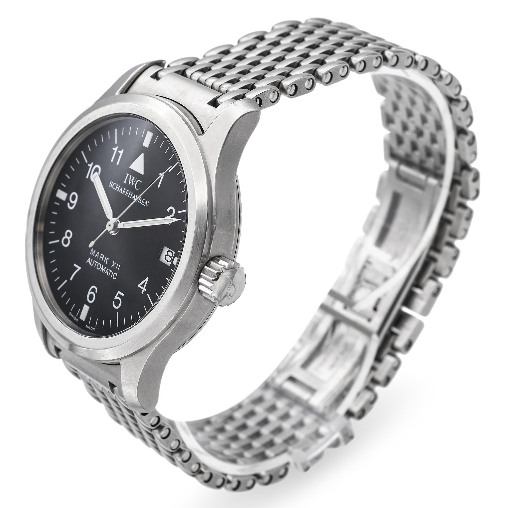 IWC Pilot Mark XII Stainless Steel Date Automatic Men's Watch Ref. 2611557 In Good Condition In New York, NY