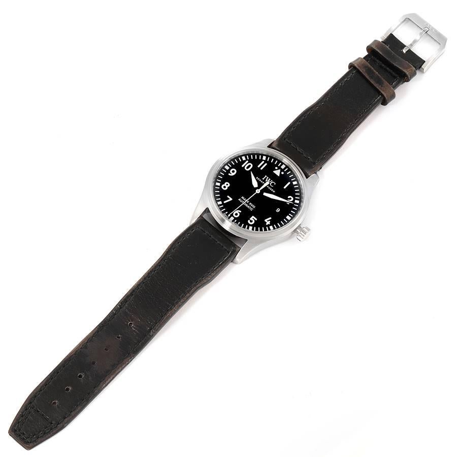 IWC Pilot Mark XVIII Stahl-Herrenuhr mit schwarzem Zifferblatt IW327001 im Angebot 6