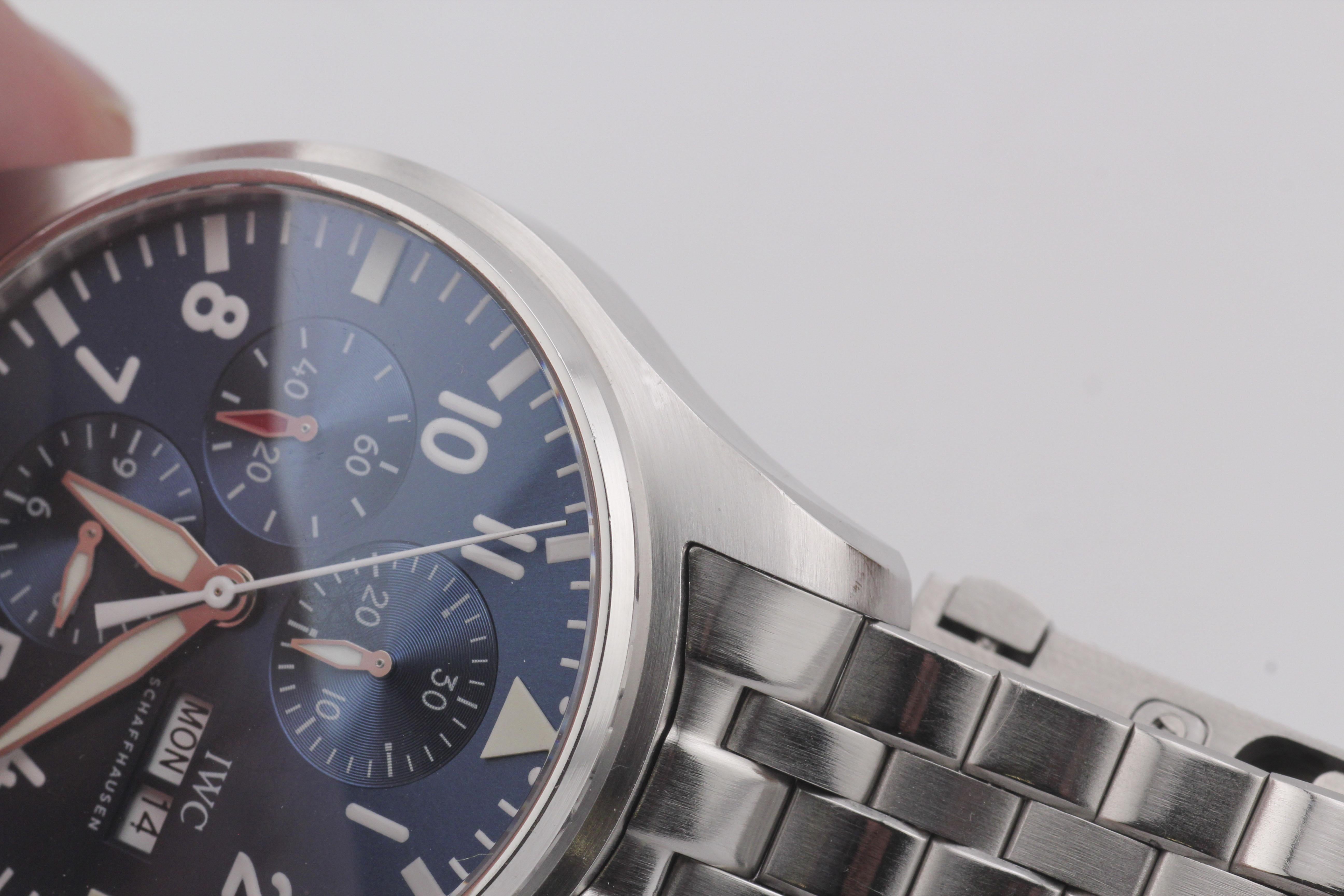 Reloj IWC Pilot Cronógrafo de acero Le Petit Prince Esfera azul 43 mm B&P IW377714 9