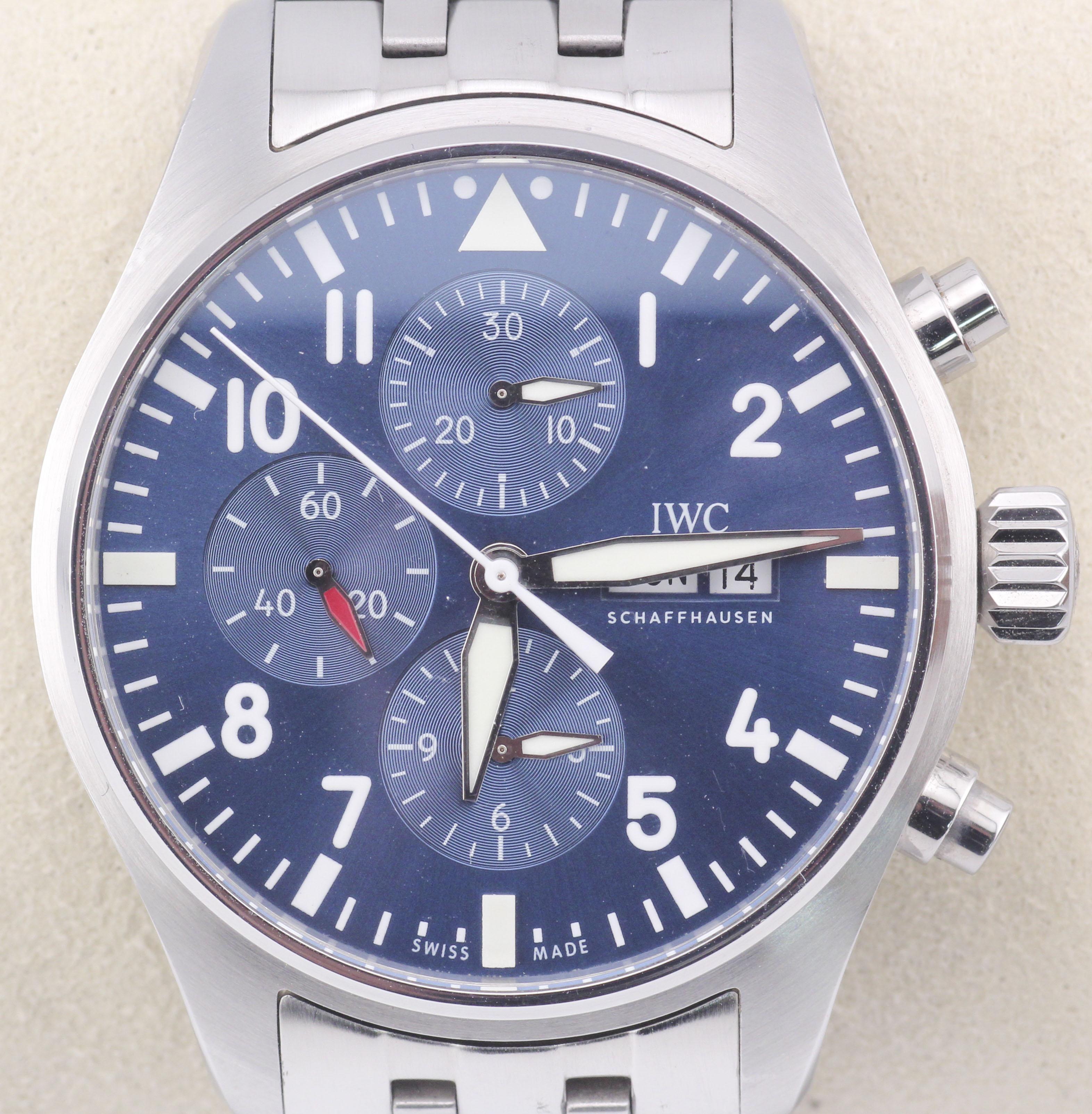 De los hombres Reloj IWC Pilot Cronógrafo de acero Le Petit Prince Esfera azul 43 mm B&P IW377714