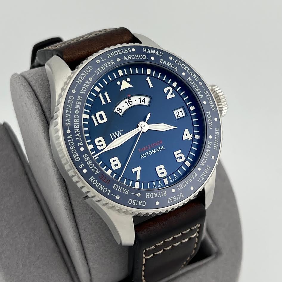 IWC Pilot Timezoner Le Petit Prince IW395503 46mm Cadran Bleu Acier Boîte Papier en vente 3