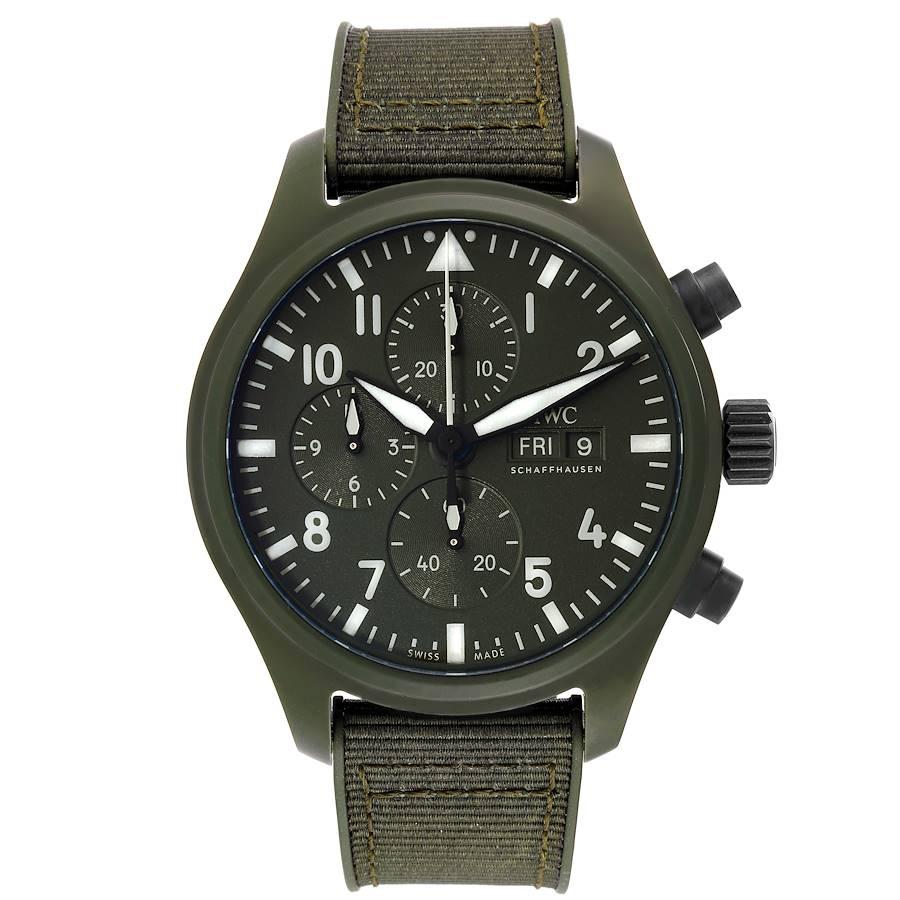 IWC Pilot Top Gun Chronograph Grünes Zifferblatt Herrenuhr IW389106 Ungetragen. Automatisches Chronographenwerk mit Selbstaufzug. Grünes Keramikgehäuse mit einem Durchmesser von 44,5 mm. Verschraubte Krone. Innengehäuse aus Weicheisen zum Schutz vor