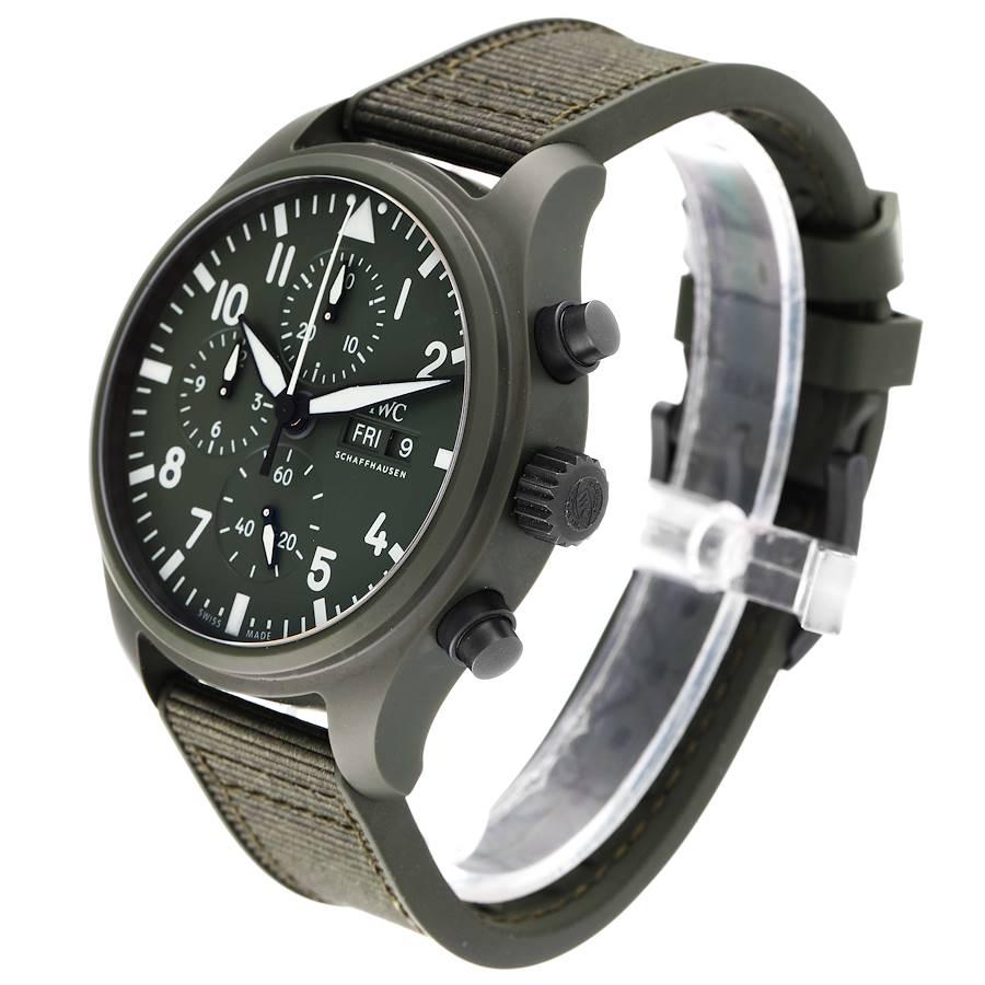 IWC Pilot Top Gun Chronograph Grünes Zifferblatt Herrenuhr IW389106 Ungetragen im Angebot 1