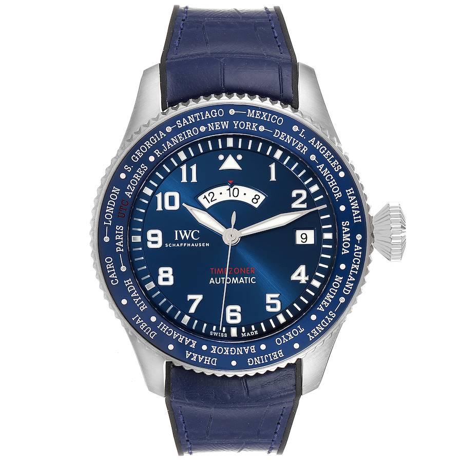 IWC Pilots Timezoner Le Petit Prince Stahl Herrenuhr IW395503 Ungetragen. Automatisches Uhrwerk mit Selbstaufzug. Gehäuse aus Edelstahl mit einem Durchmesser von 46,0 mm. Ausstellung Gehäuseboden aus transparentem Saphirglas. Blaue, bidirektional