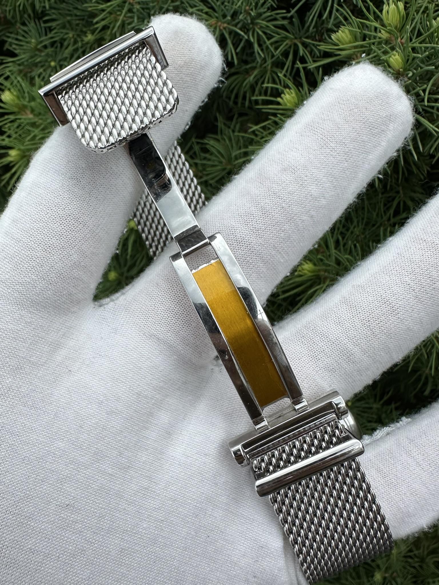 Iwc Portofino Automatic 40mm Watch Milanaise Mesh Bracelet Ref. Iw356505 B&p In Excellent Condition In Montclair, NJ