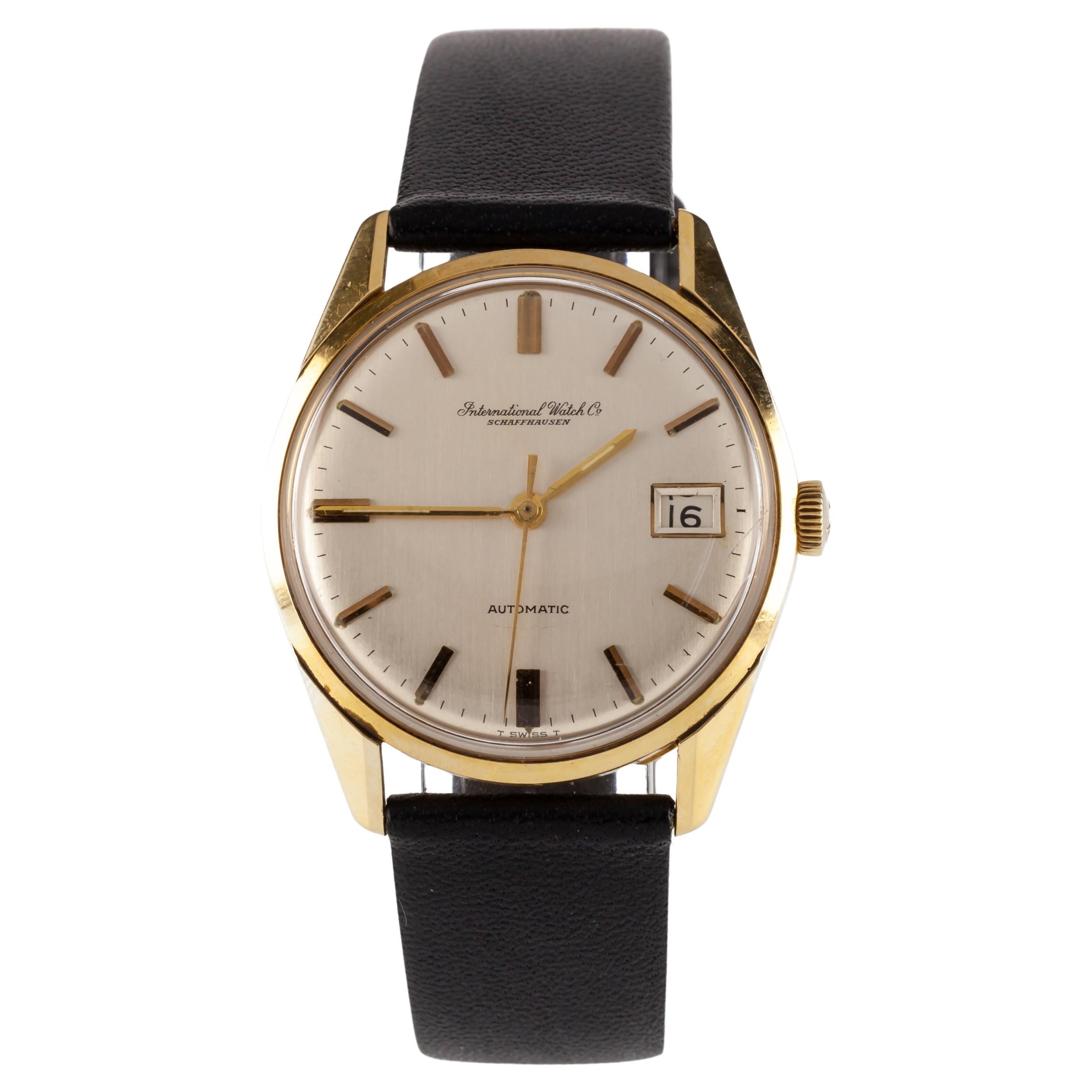 IWC Schaffhausen 18k Yellow Gold Automatic Watch & Date w/ Original Box R810A For Sale