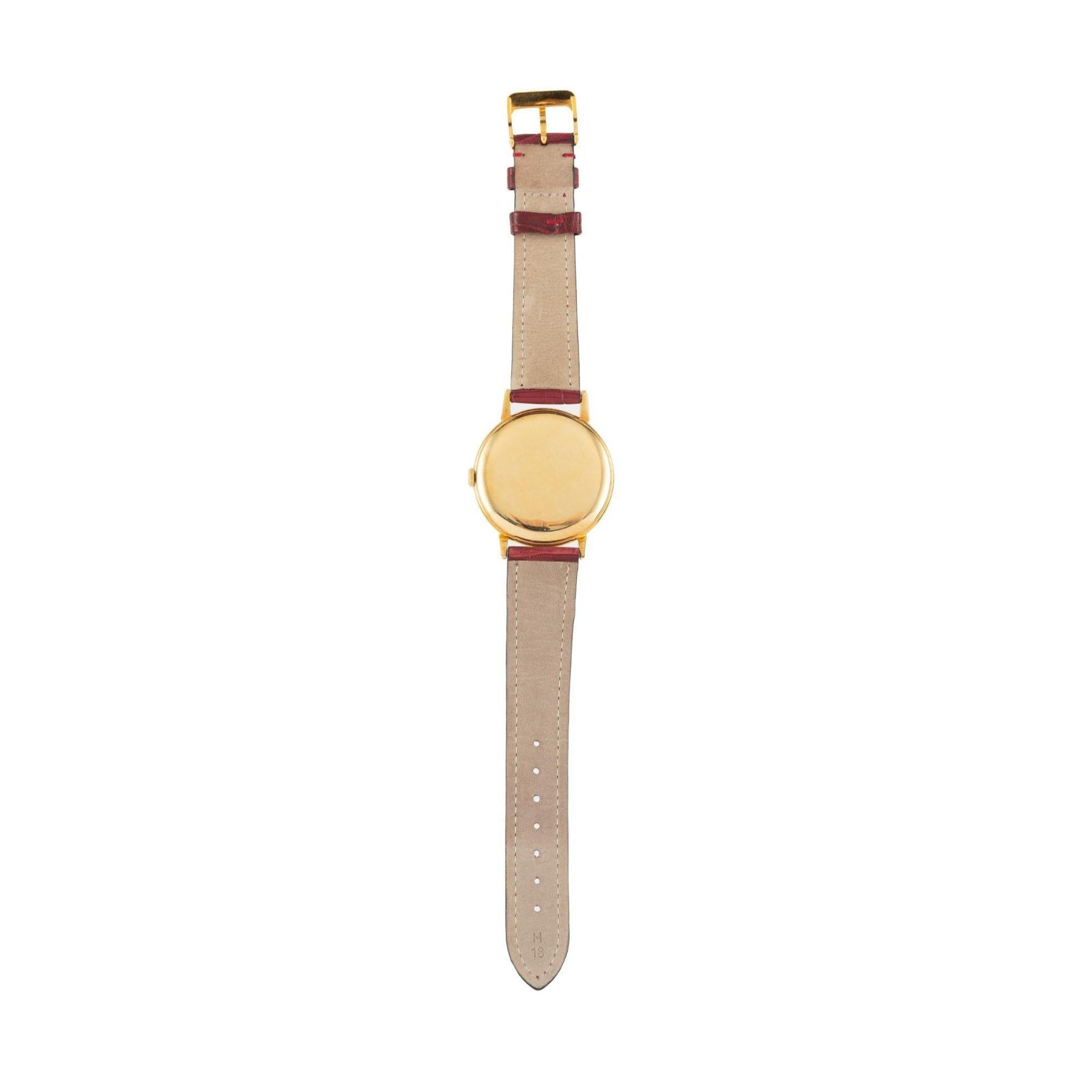 Women's IWC Schaffhausen Manual 36mm 18K Gold Vintage Watch Circa 1940s For Sale