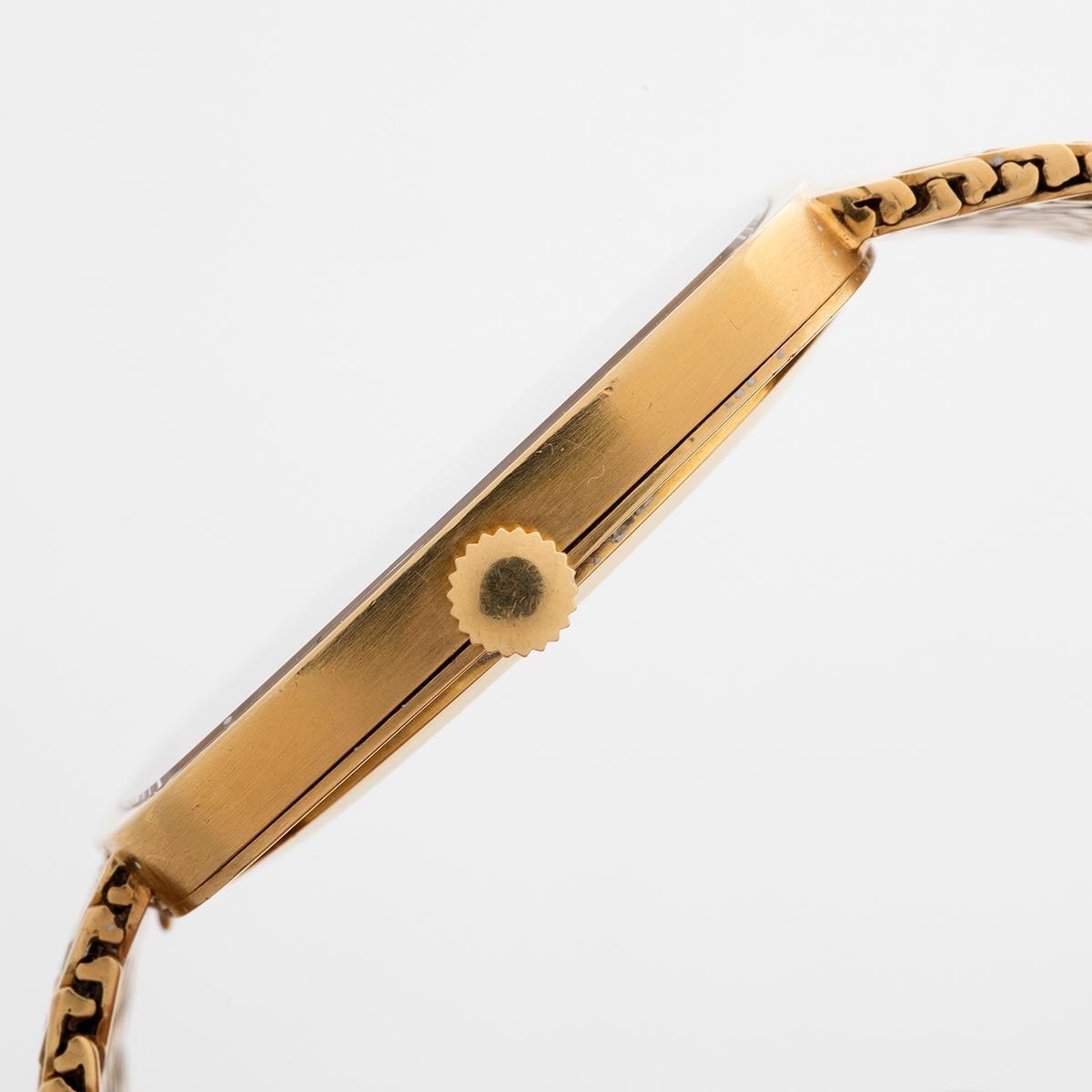 IWC Schaffhausen Oman Khanjar Wristwatch. Yellow Gold, Onyx Dial, Year 1972. For Sale 2