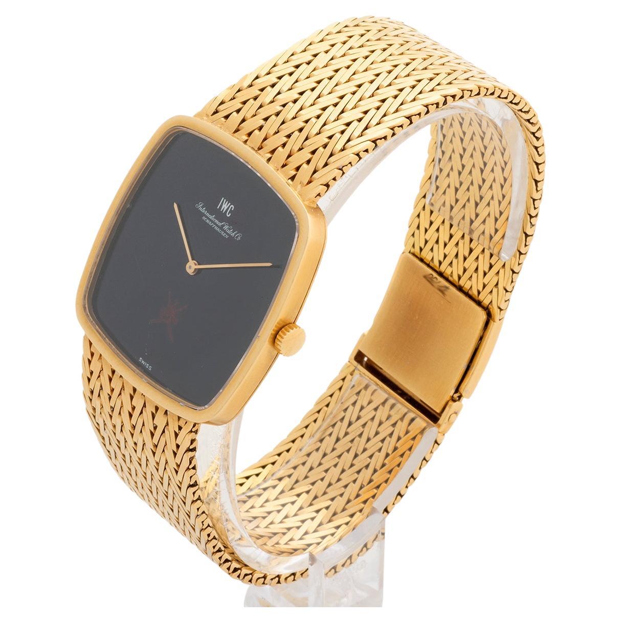 Montre-bracelet IWC Schaffhausen Oman Khanjar Cadran en or jaune, cadran en onyx, année 1972. en vente