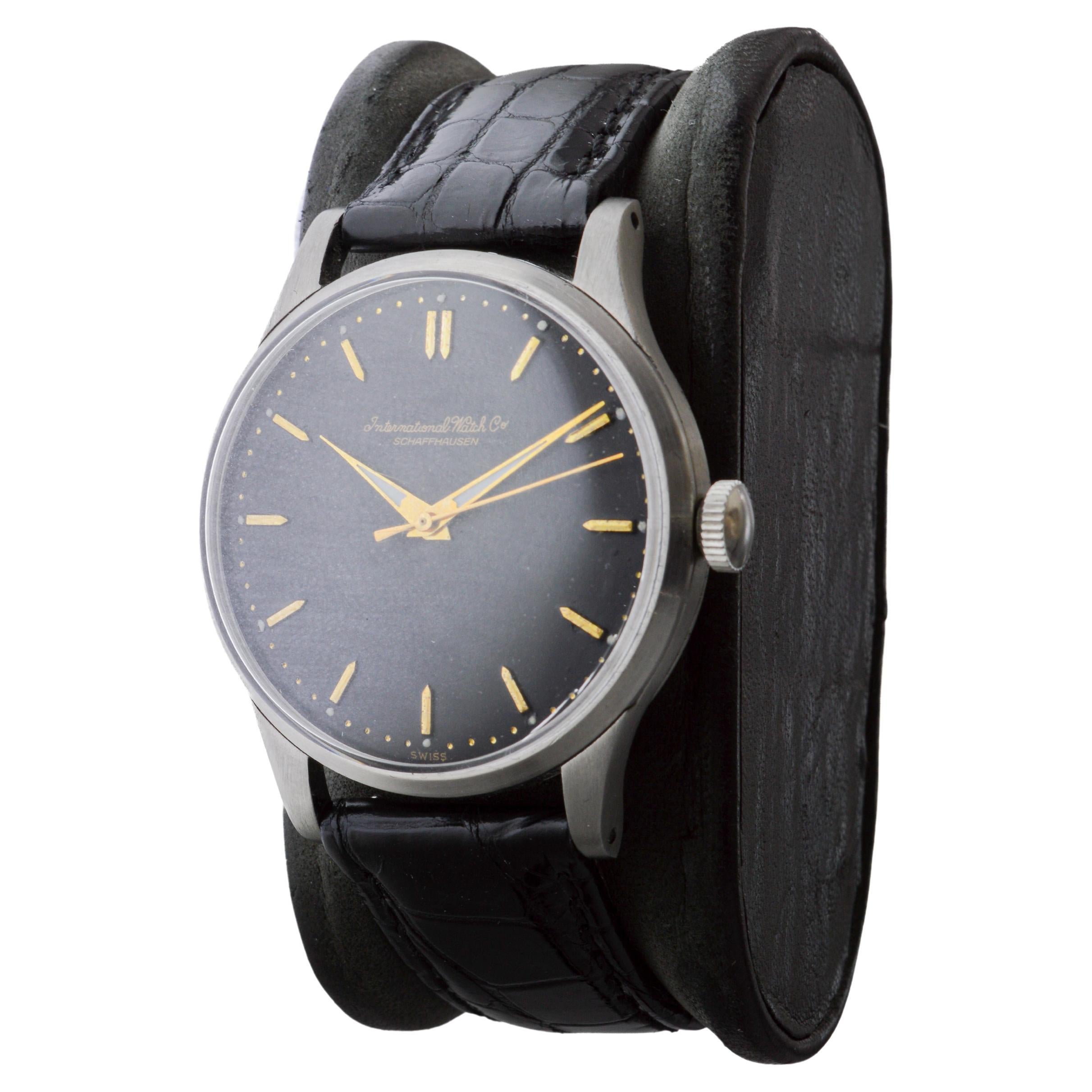 Femenino o masculino I.W.C. Schaffhausen Steel High Grade Automatic Watch, circa 1940s en venta
