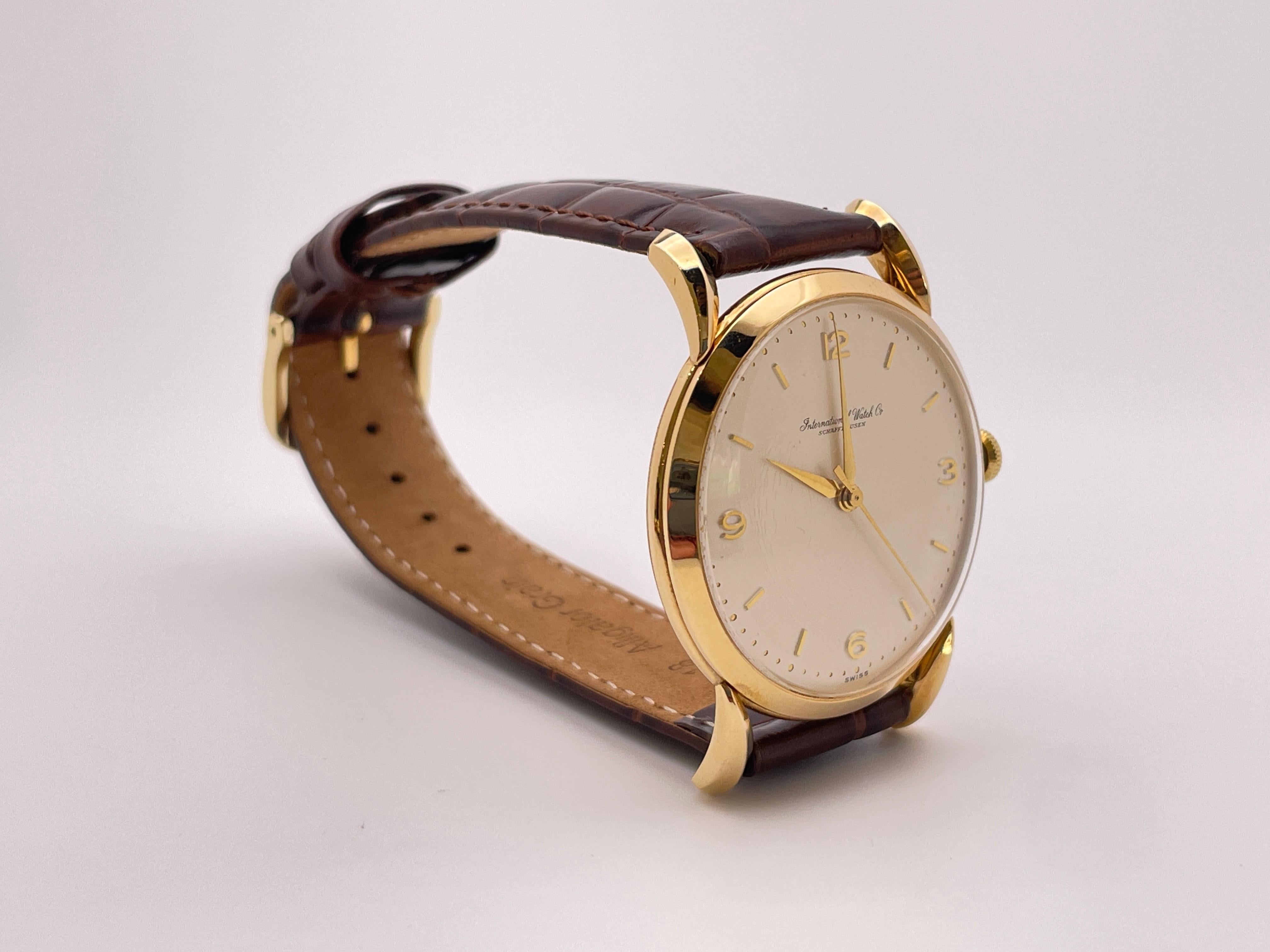 IWC Schaffhausen Vintage 18K Yellow Gold Watch Leather Band For Sale 6