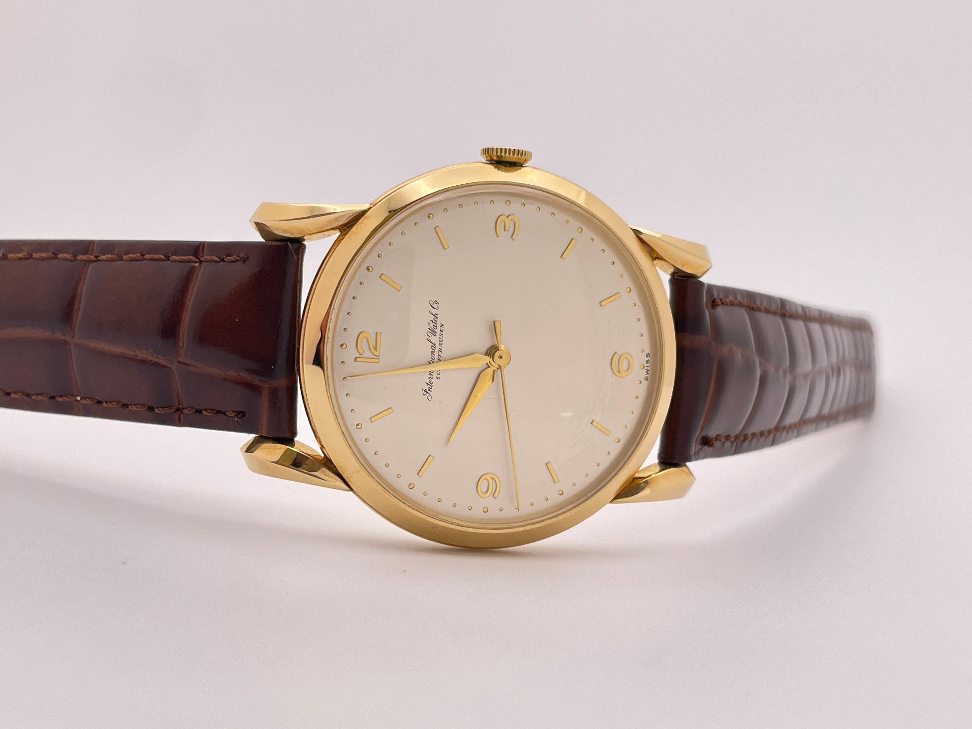 IWC Schaffhausen Vintage 18K Yellow Gold Watch Leather Band For Sale 3