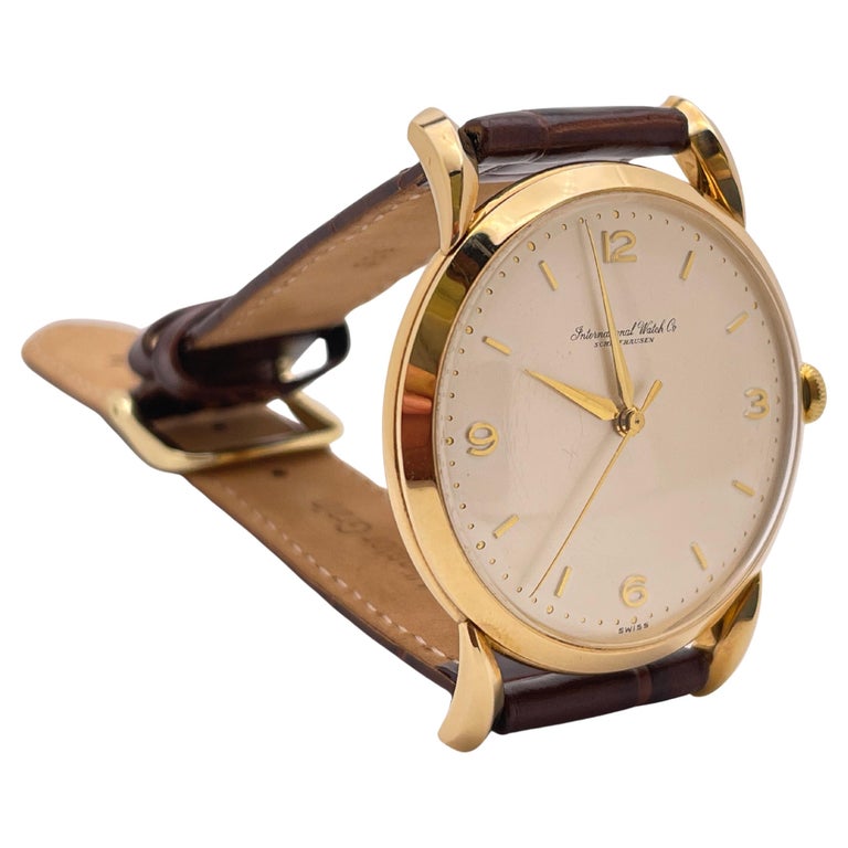 IWC Schaffhausen Montre vintage en or jaune 18 carats avec