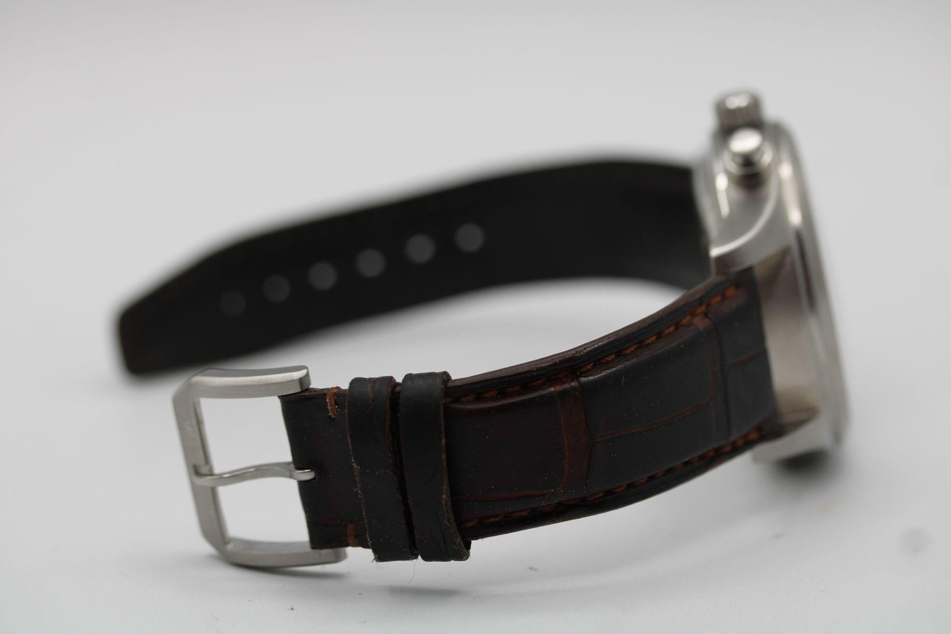 Cronografo IWC Spitfire IW371702  42mm  Quadrante Silver  Scatola e documenti  2008 in vendita 7