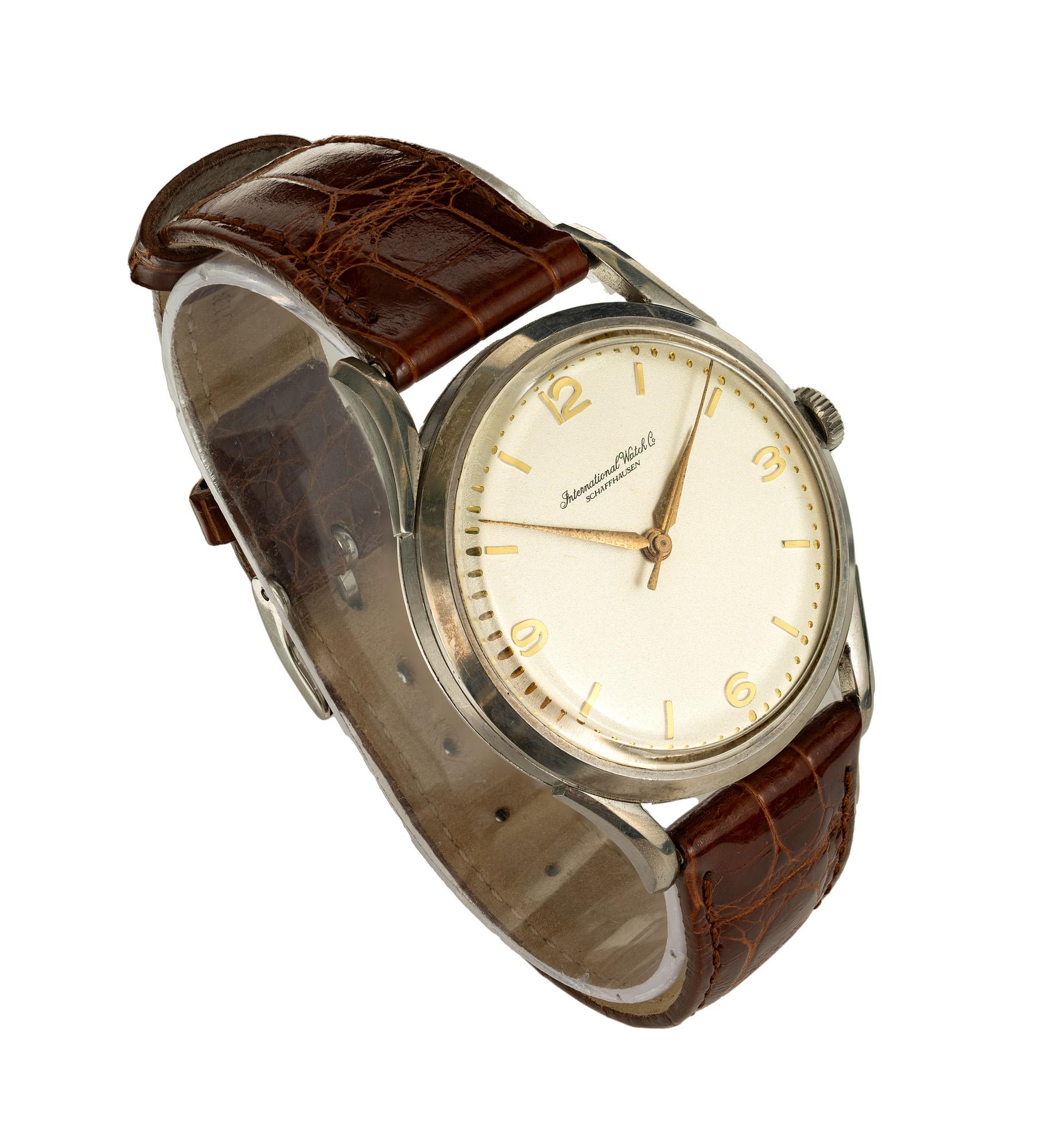 IWC Stainless Steel Men's Wristwatch Circa 1940's In Good Condition For Sale In Stamford, CT