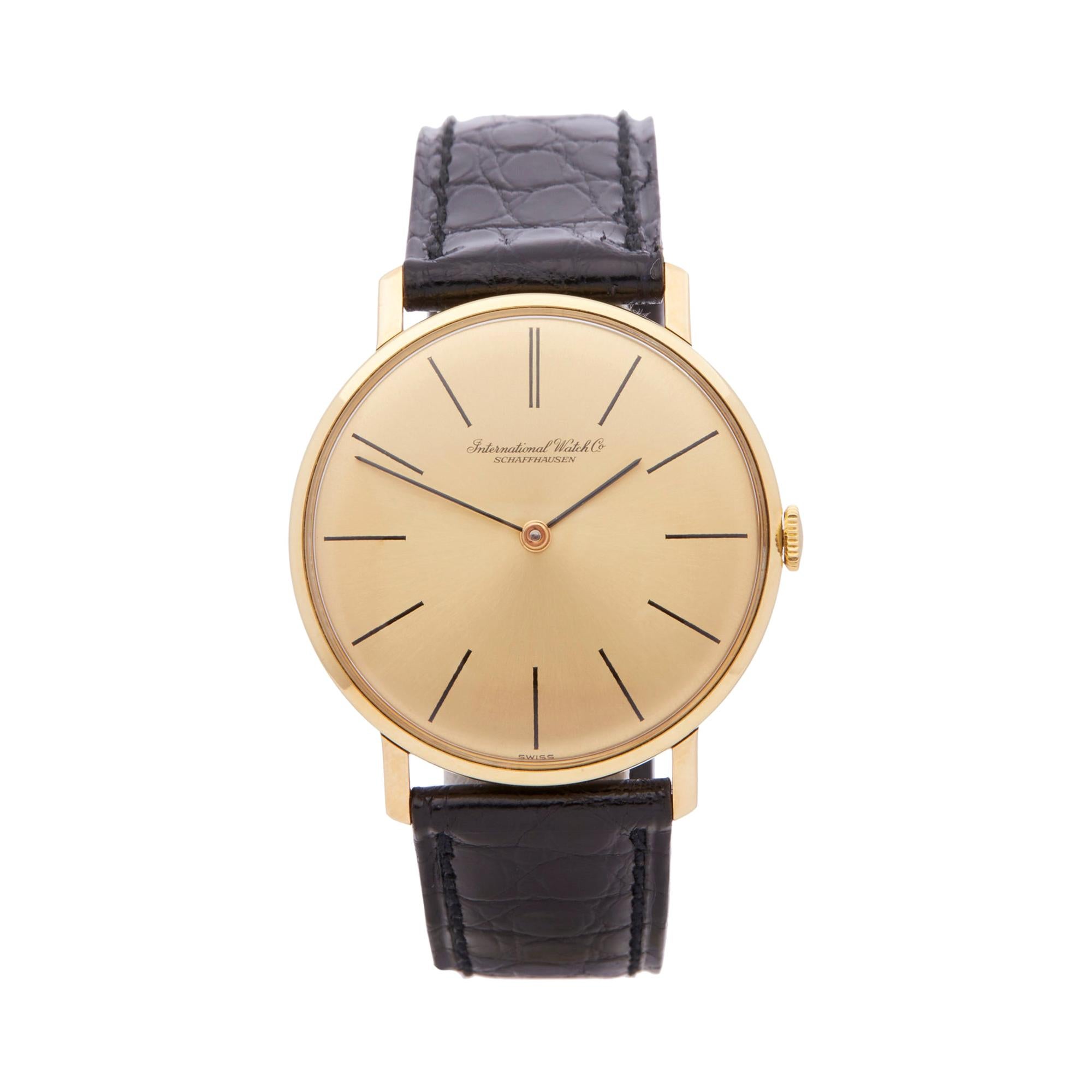 IWC Vintage 18 Karat Yellow Gold R1416 C422 Wristwatch
