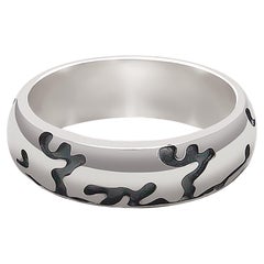 Iyun Coral Sterling Silver Ring Band by Zuri Perle