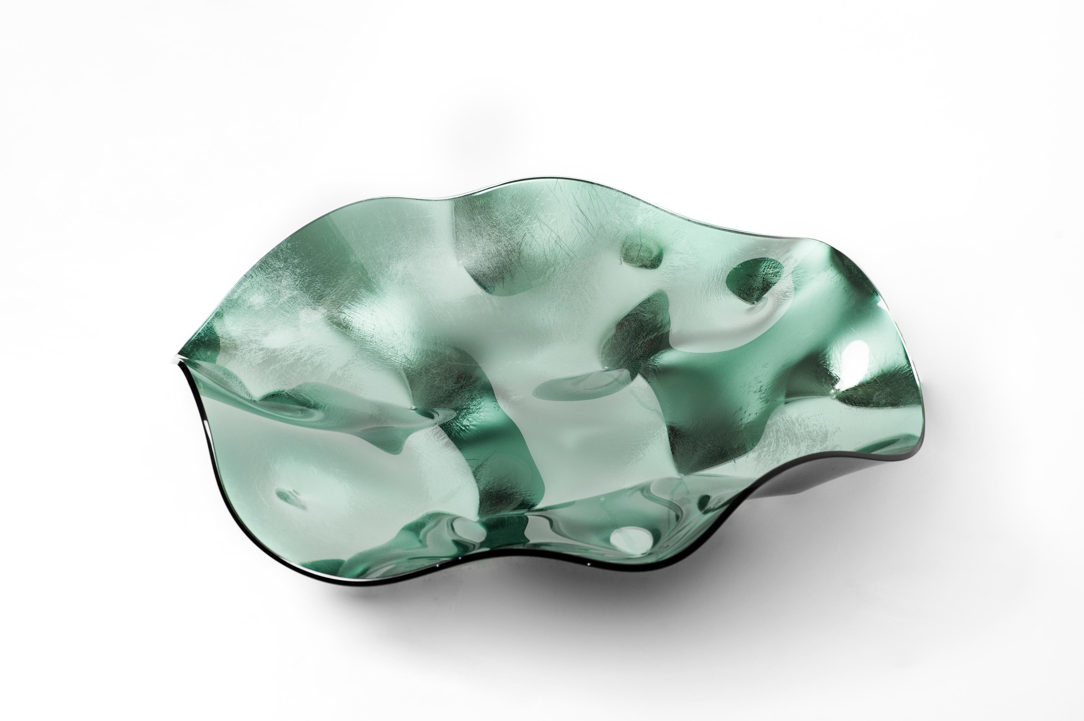 IZDATGLAZ Kreisförmiger Tafelaufsatz aus mittelfarbenem Glas mit Glasdekor von Orfeo Quagliata (Mexikanisch) im Angebot
