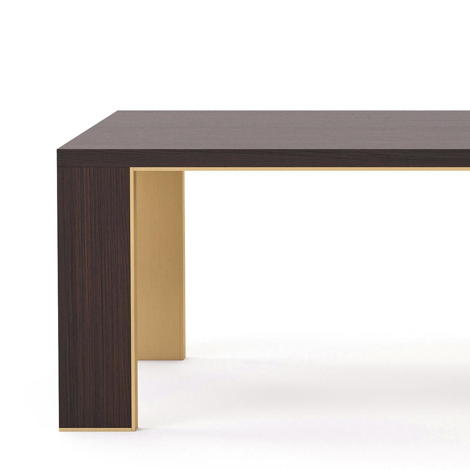 Contemporary Izia Dining Table For Sale