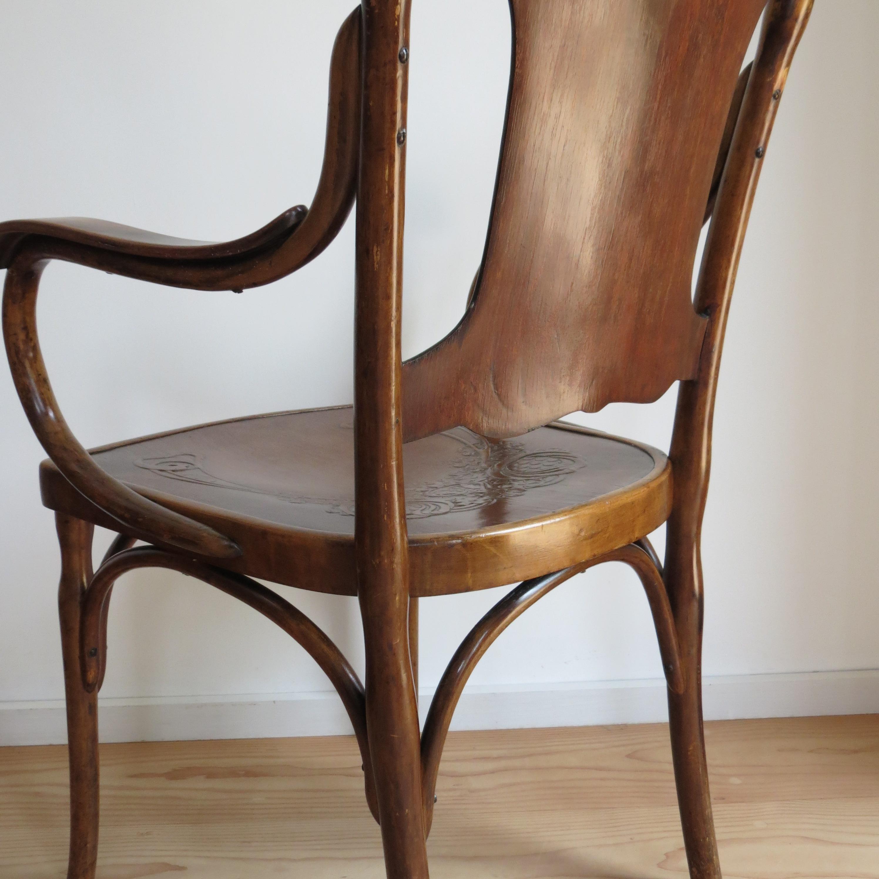 Chaise de sculpteur en bois courbé J et J Kohn Jacob et Joseph Kohn Thonet 1900 n° 67 Bon état à Stow on the Wold, GB