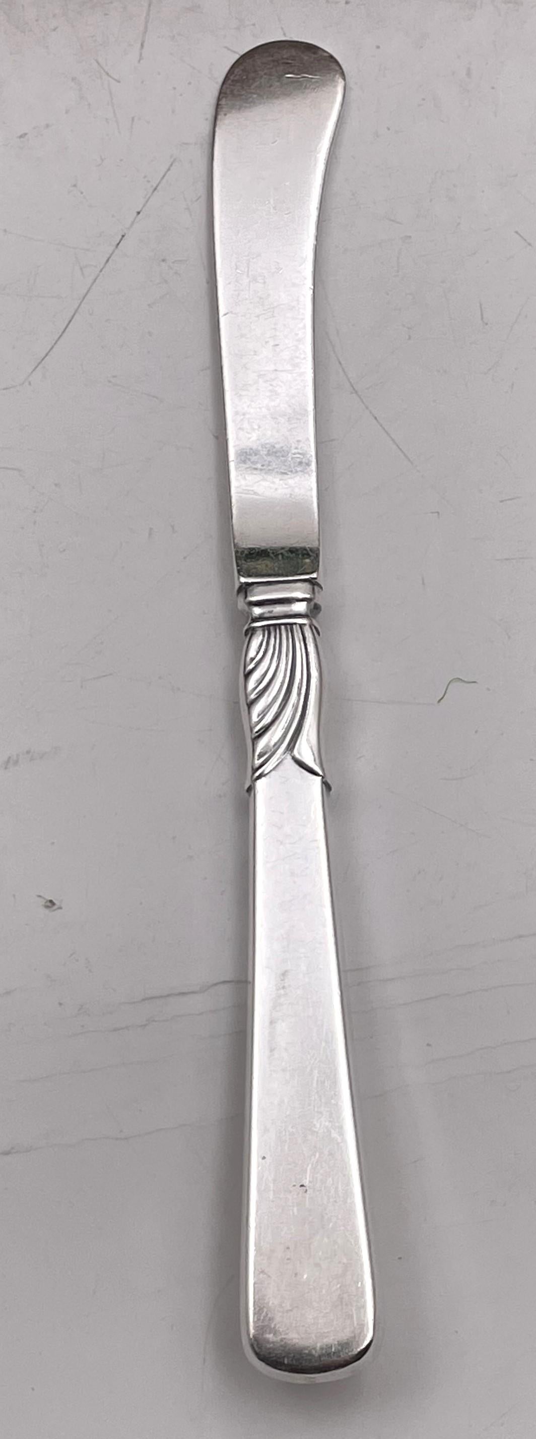 20ième siècle Ensemble danois de 156 pièces de couverts en argent sterling moderne du milieu du siècle dernier en vente