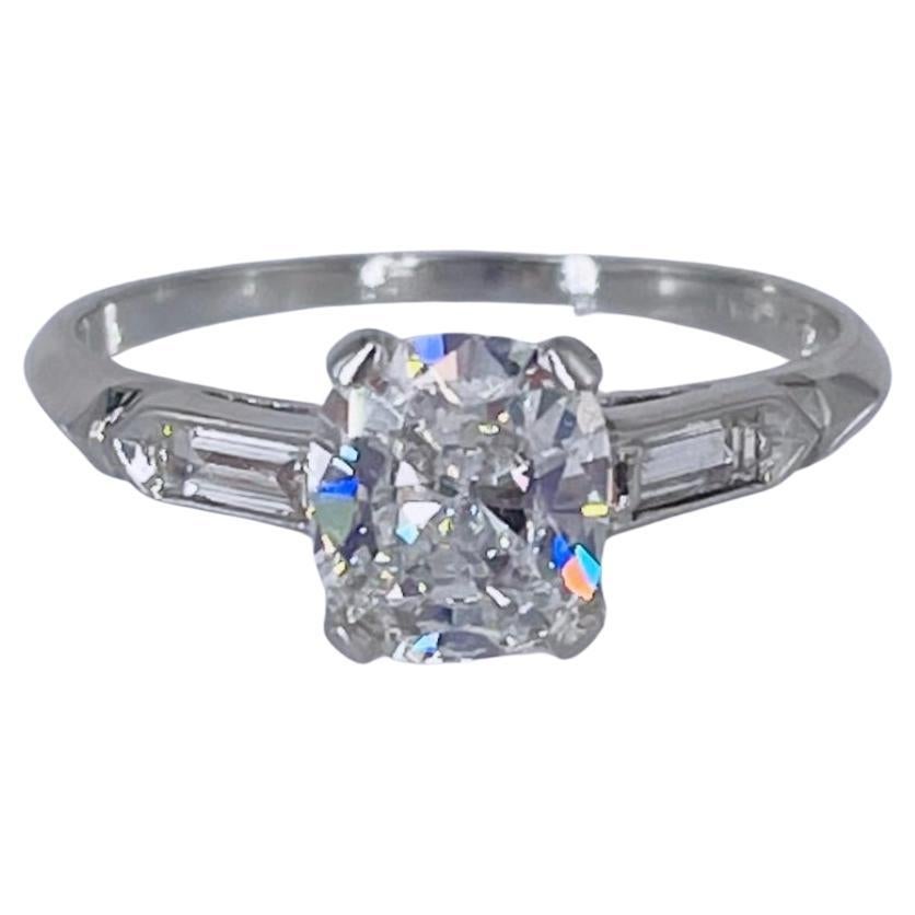 J. Brilliante 0.92 carat Cushion Brilliant Diamond Art Deco Style Engagement Ring  en vente