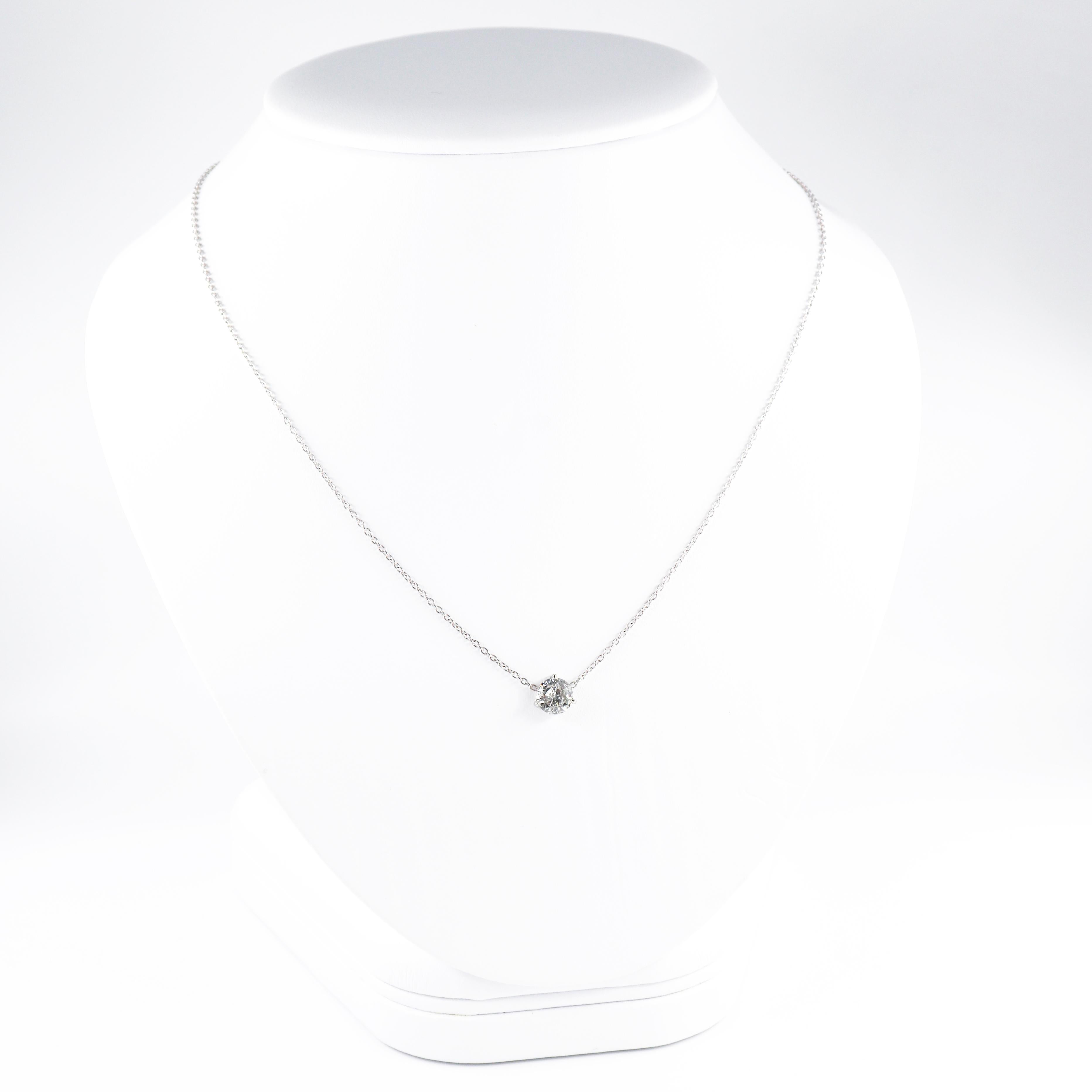 This J. Birnbach 3 prongs pendant necklace, crafted in platinum, features a 1.04-carat round brilliant diamond with I color and I2 clarity. 

This necklace is 18 inches and stamped 'PT950'

Type: 3 prongs pendant necklace
Creator: J.
