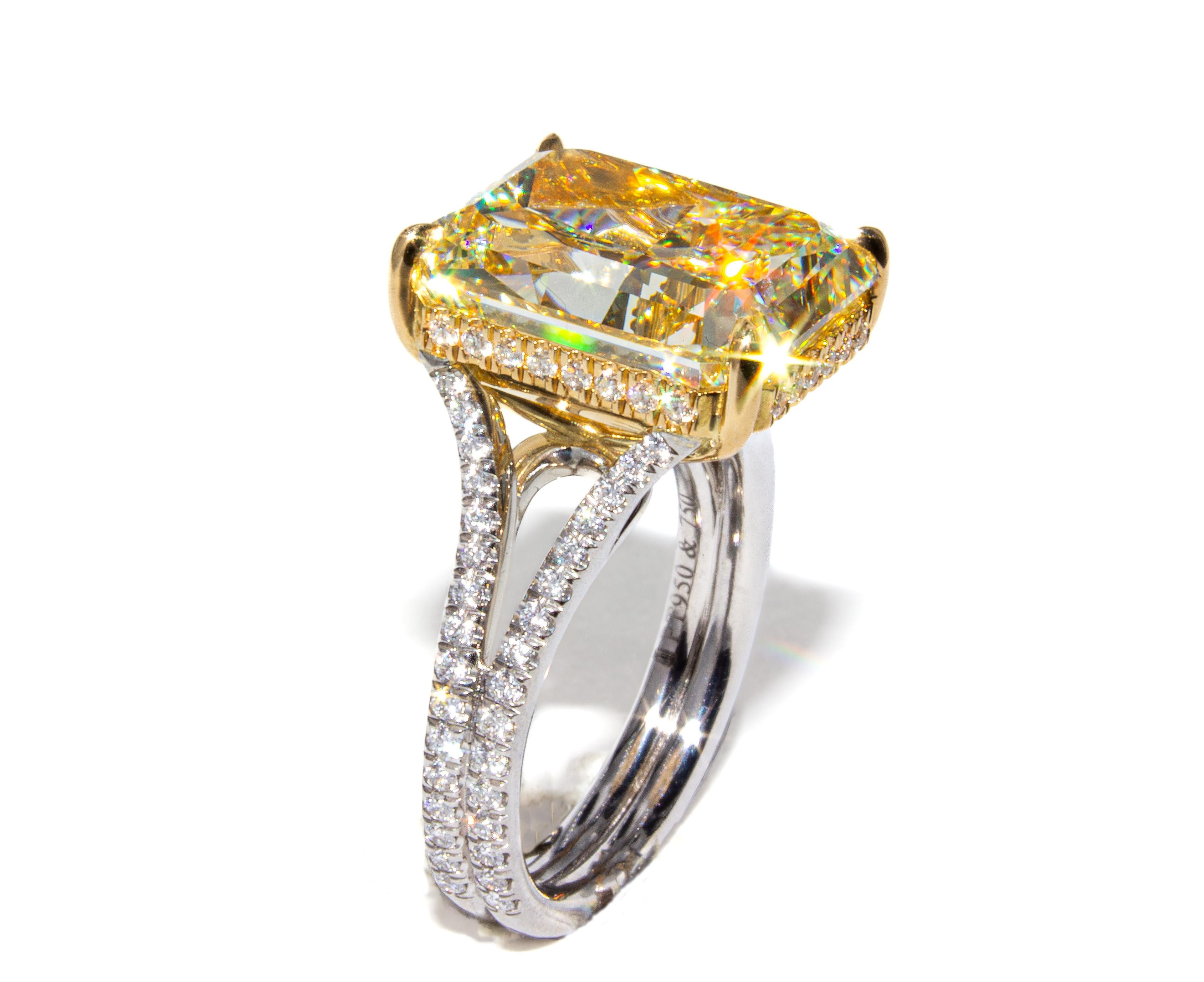 da uomo o donna J. Birnbach 11,17ct GIA Fancy Light Yellow VS1 Anello con diamante radiante solitario in vendita