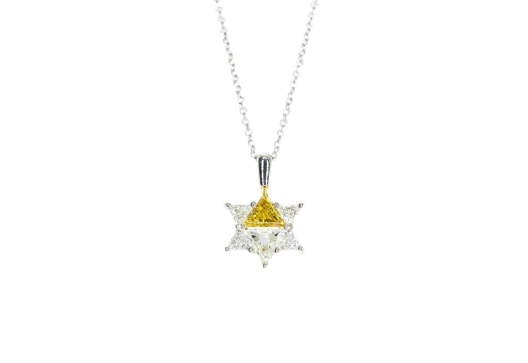 J. Ciondolo Stella di David con diamante giallo e bianco da 1,36 carati totali di Birnbach In condizioni Nuovo in vendita a New York, NY